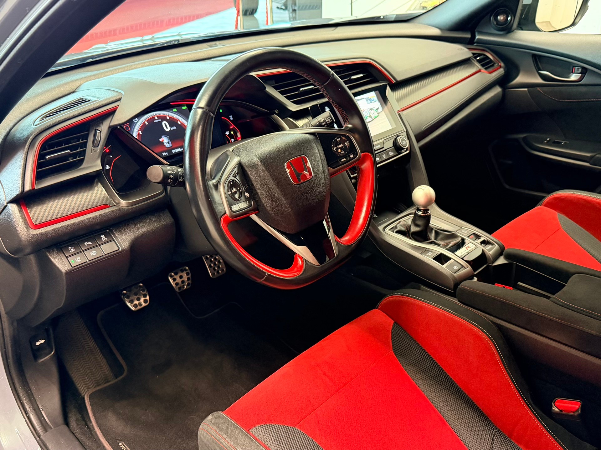 HONDA Civic 2.0 i-VTEC Type R-image-13
