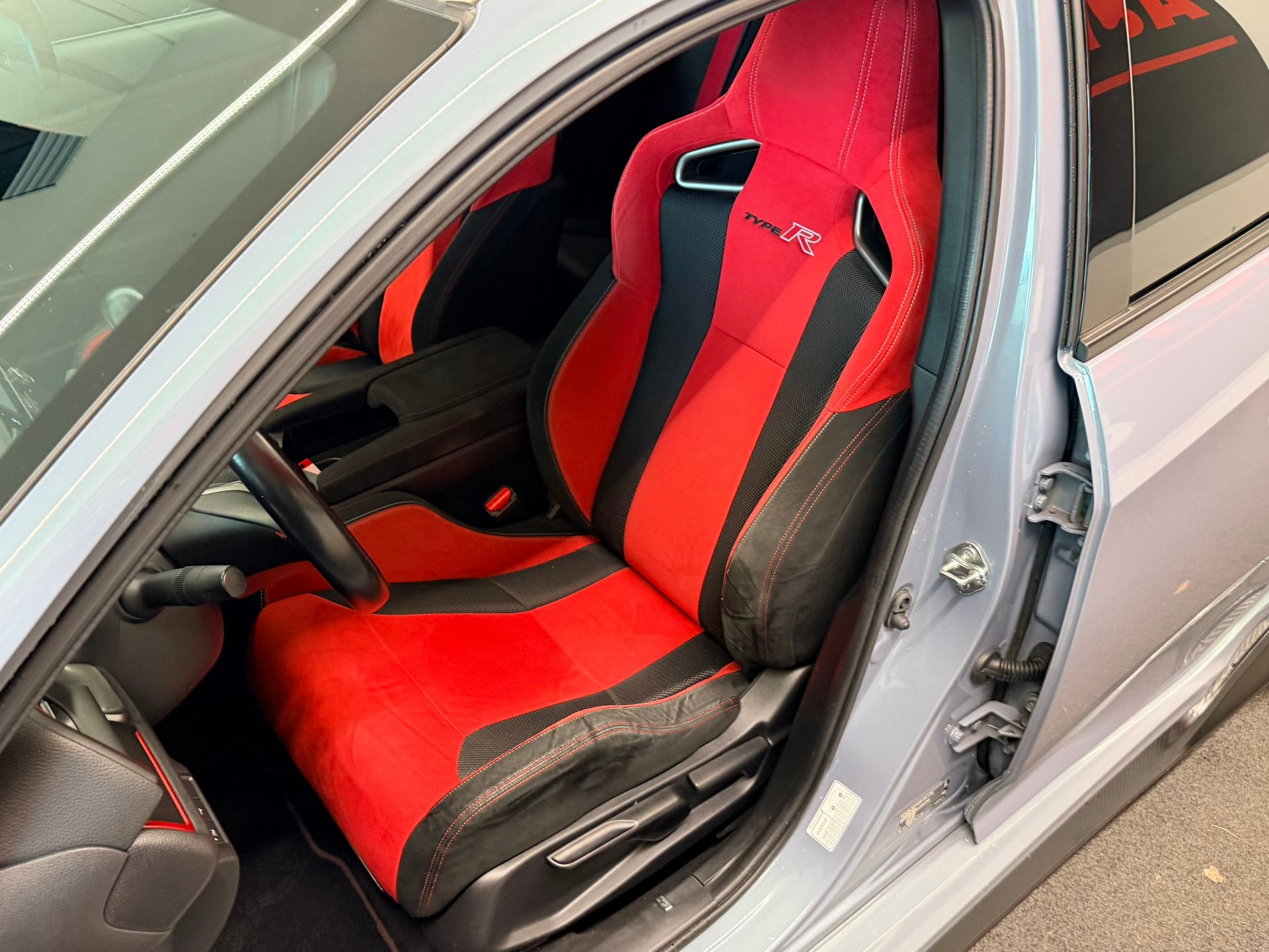 HONDA Civic 2.0 i-VTEC Type R-image-17