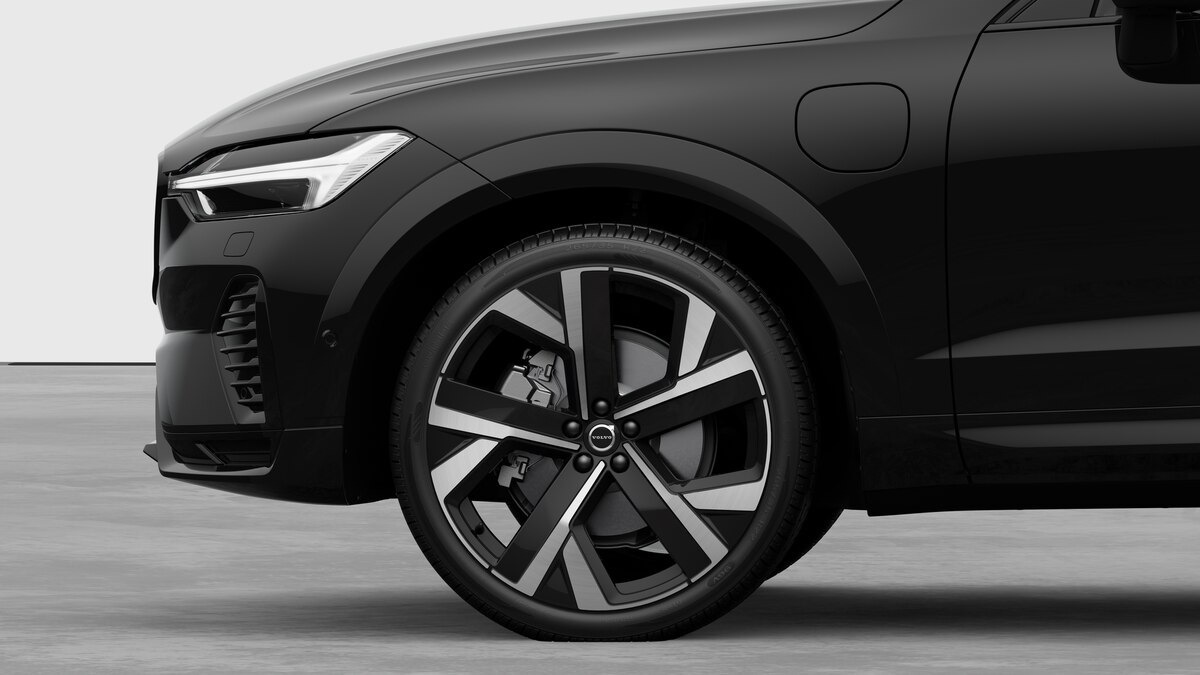 VOLVO XC60 2.0 T8 TE Black Edition eAWD-image-7