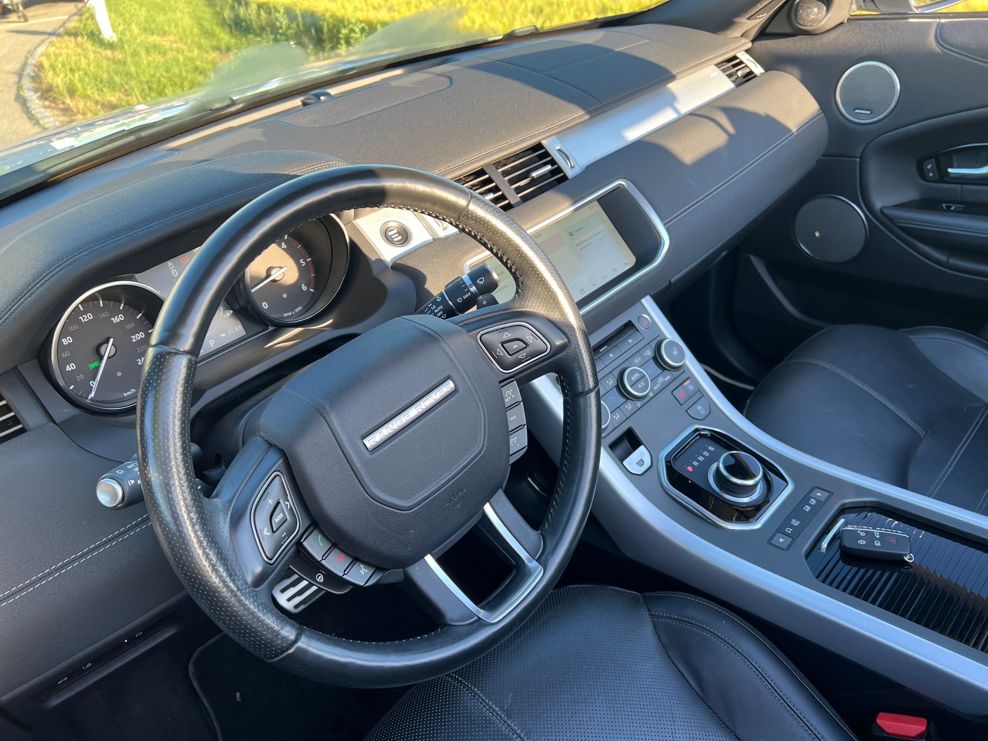 LAND ROVER Range Rover Evoque- 360°-Kamera- Conver. 2.0 TD4 HSE Dynamic AT9-image-22