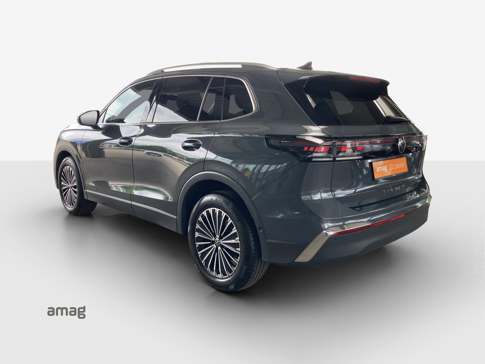 VW Tiguan 2.0 TSI DSG Elegance 4Motion-showroom-element-2