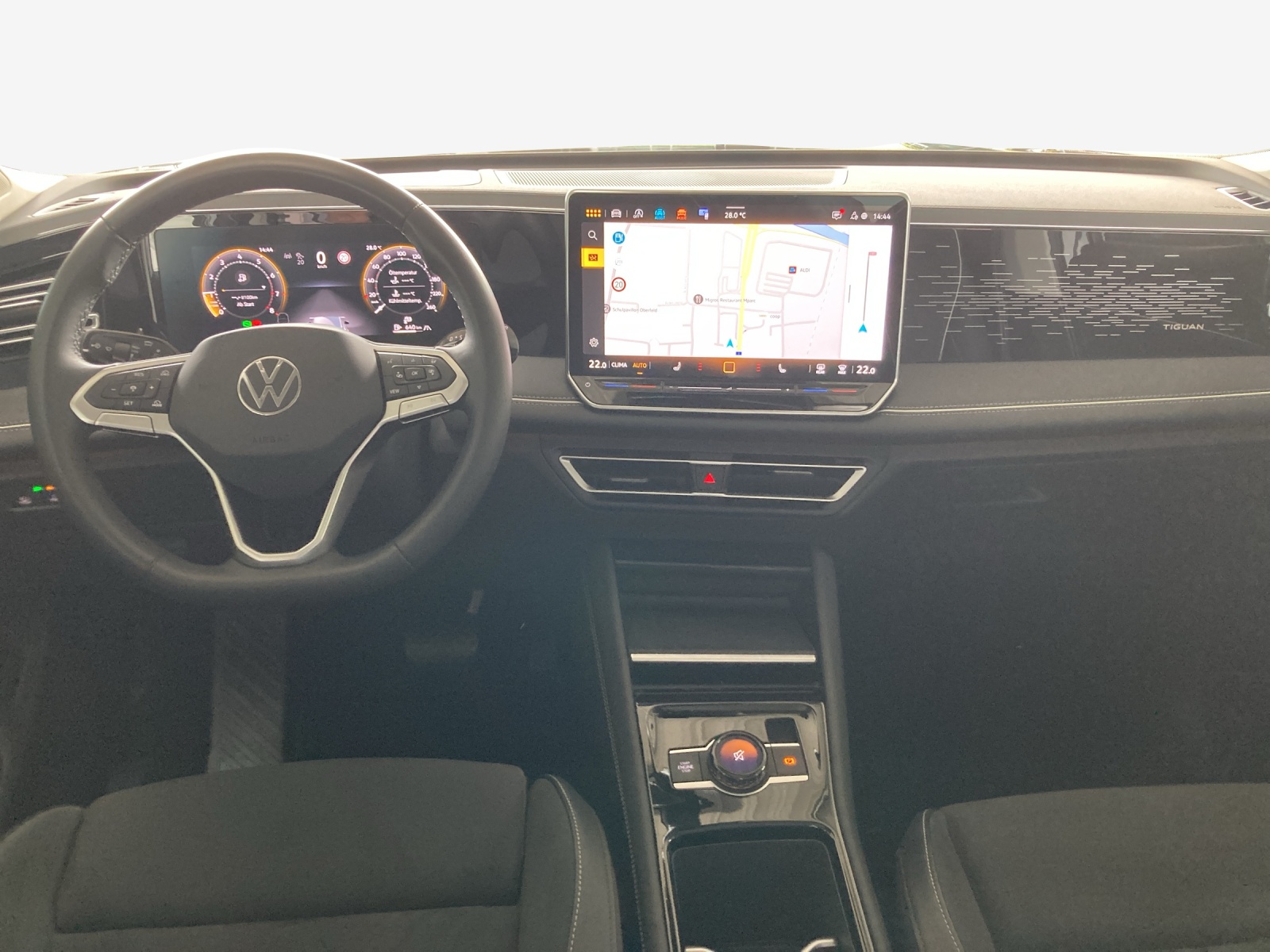 VW Tiguan 2.0 TSI DSG Elegance 4Motion-image-8