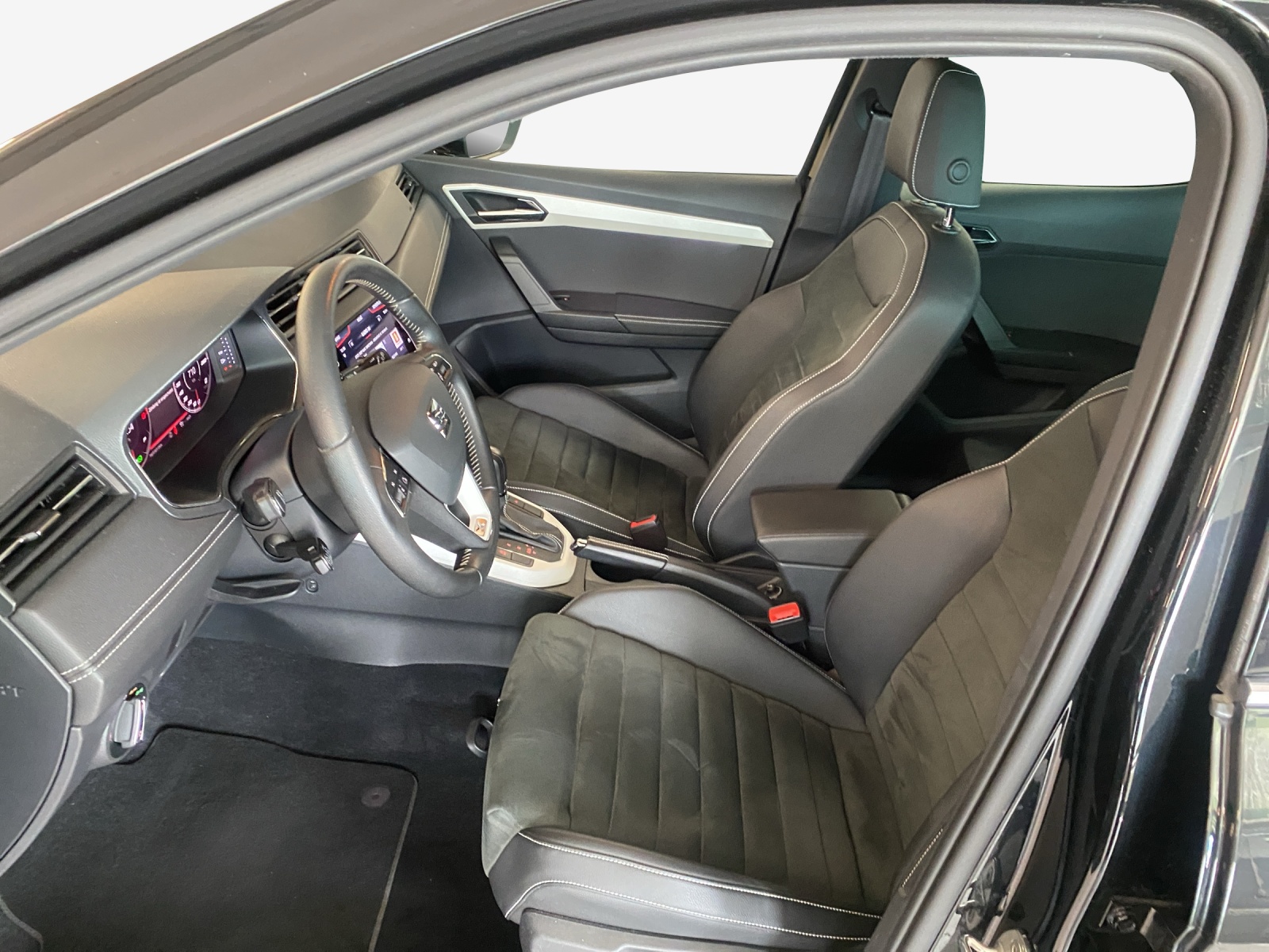 SEAT Arona 1.6 TDI CR Xcellence DSG-image-7