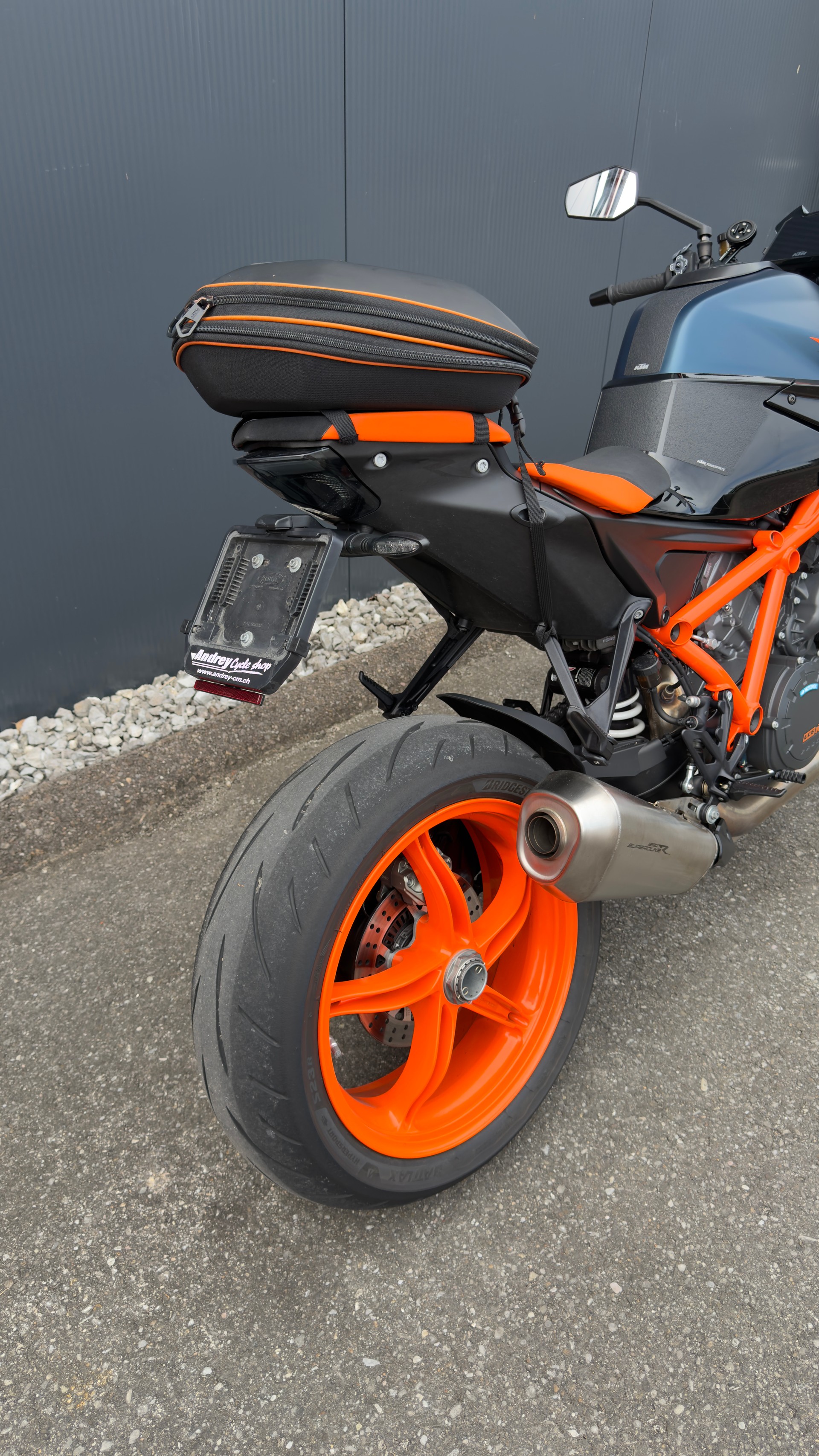 KTM 1290 Super Duke R EVO-image-7