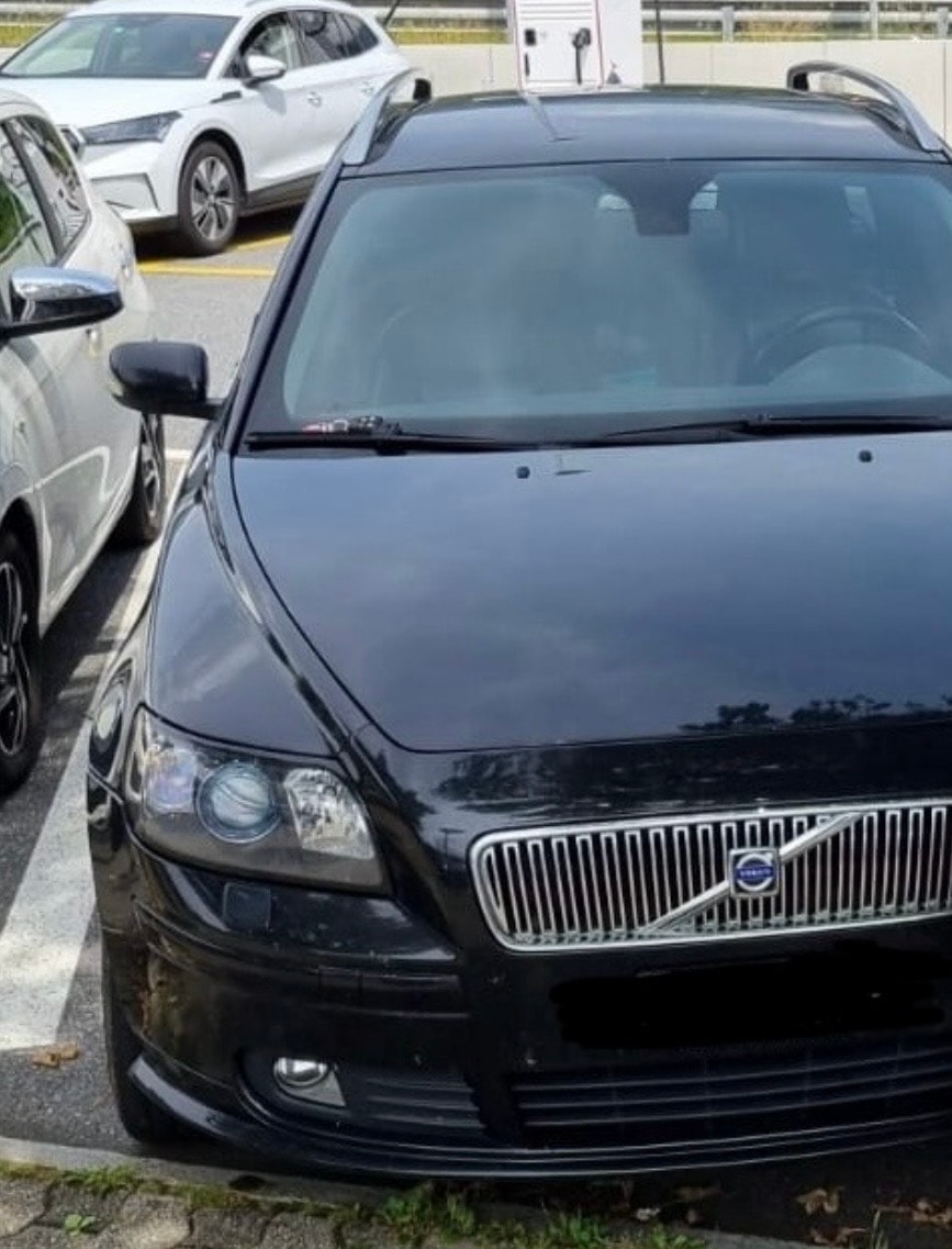 VOLVO T5 AWD Summum-image-3