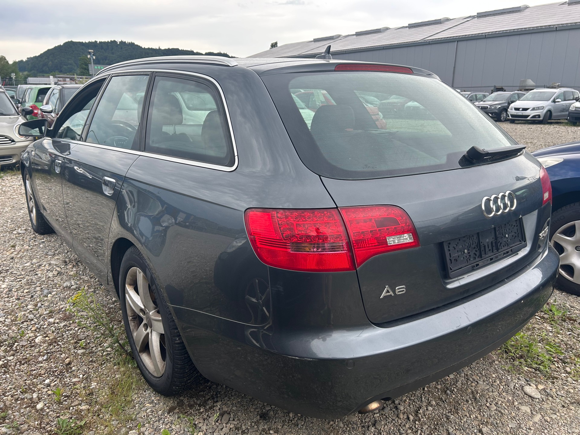 AUDI A6 Avant 3.0 V6 TDI quattro-image-5