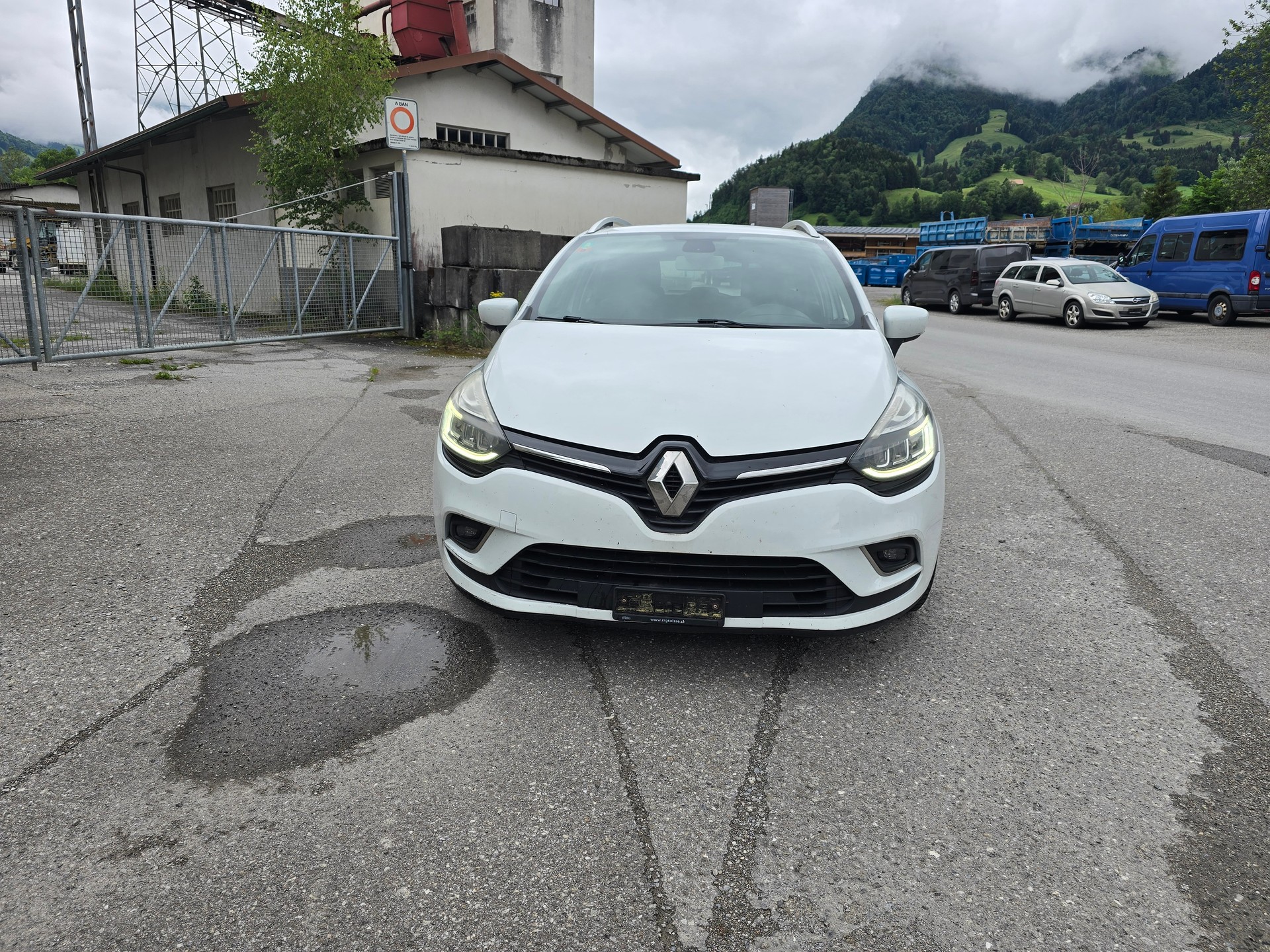 RENAULT Clio Grandtour 1.5 dCi Swiss Edition
