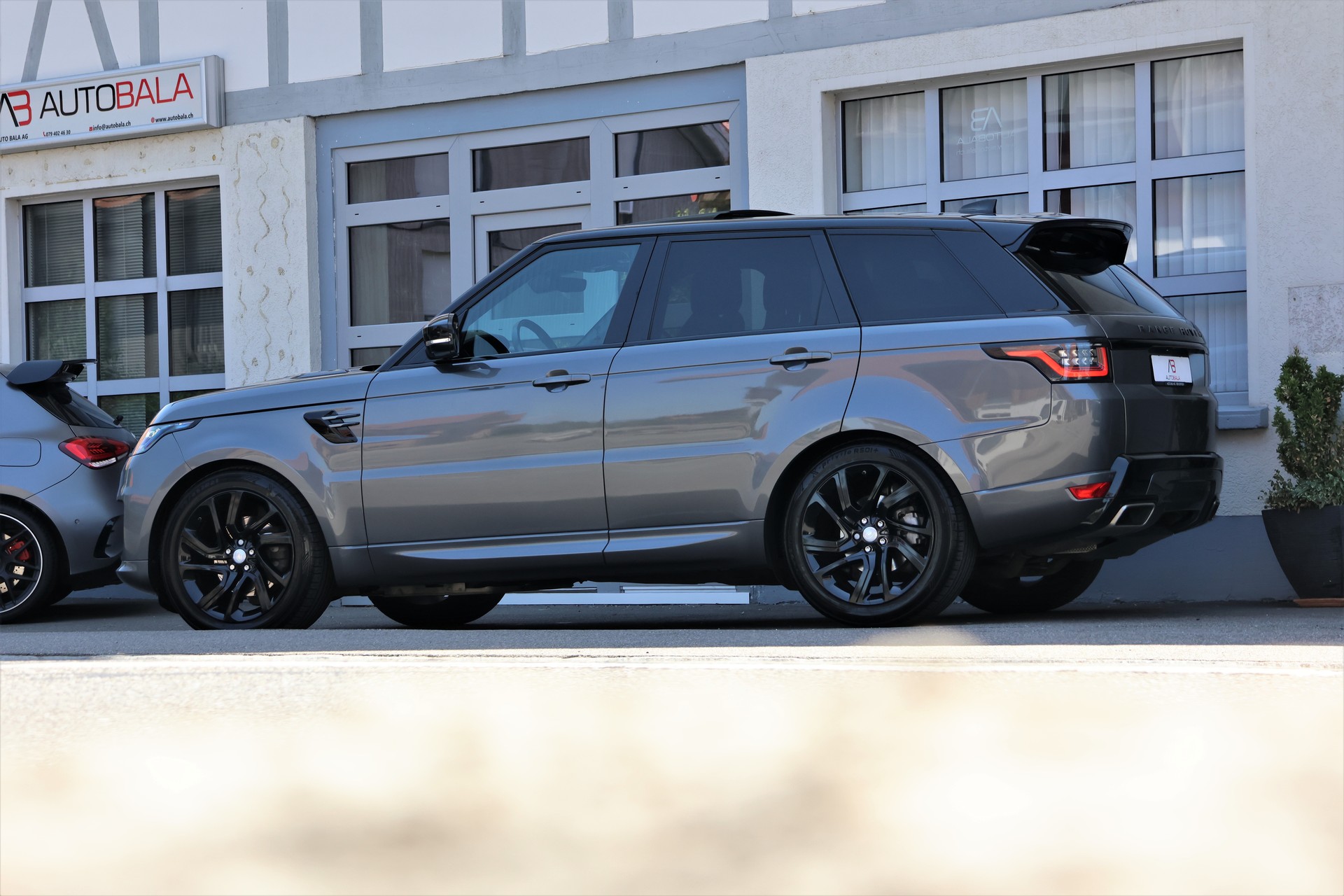 LAND ROVER Range Rover Sport 3.0 SDV6 HSE Dynamic Automatic (CH) + 3.5T AHK-showroom-element-3