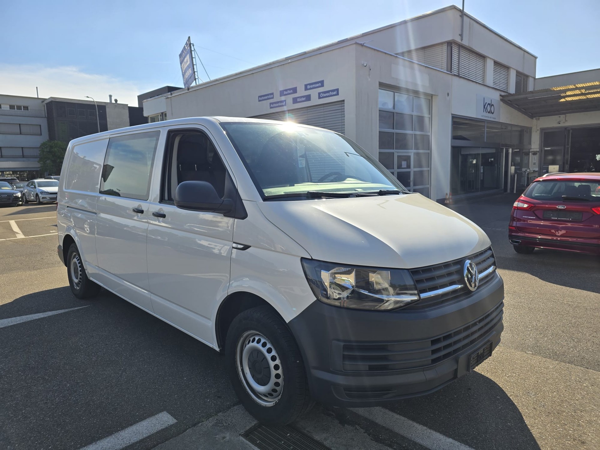 VW T6 2.0 TDI DSG-showroom-element-2