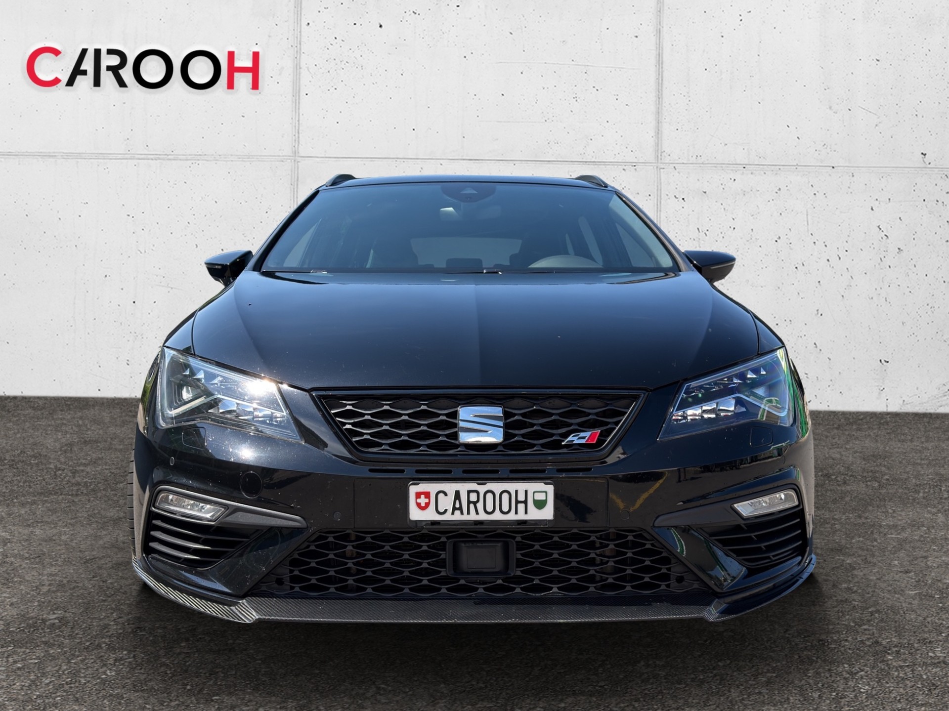 SEAT Leon ST 2.0 TSI Cupra 300 4 Drive DSG-showroom-element-1