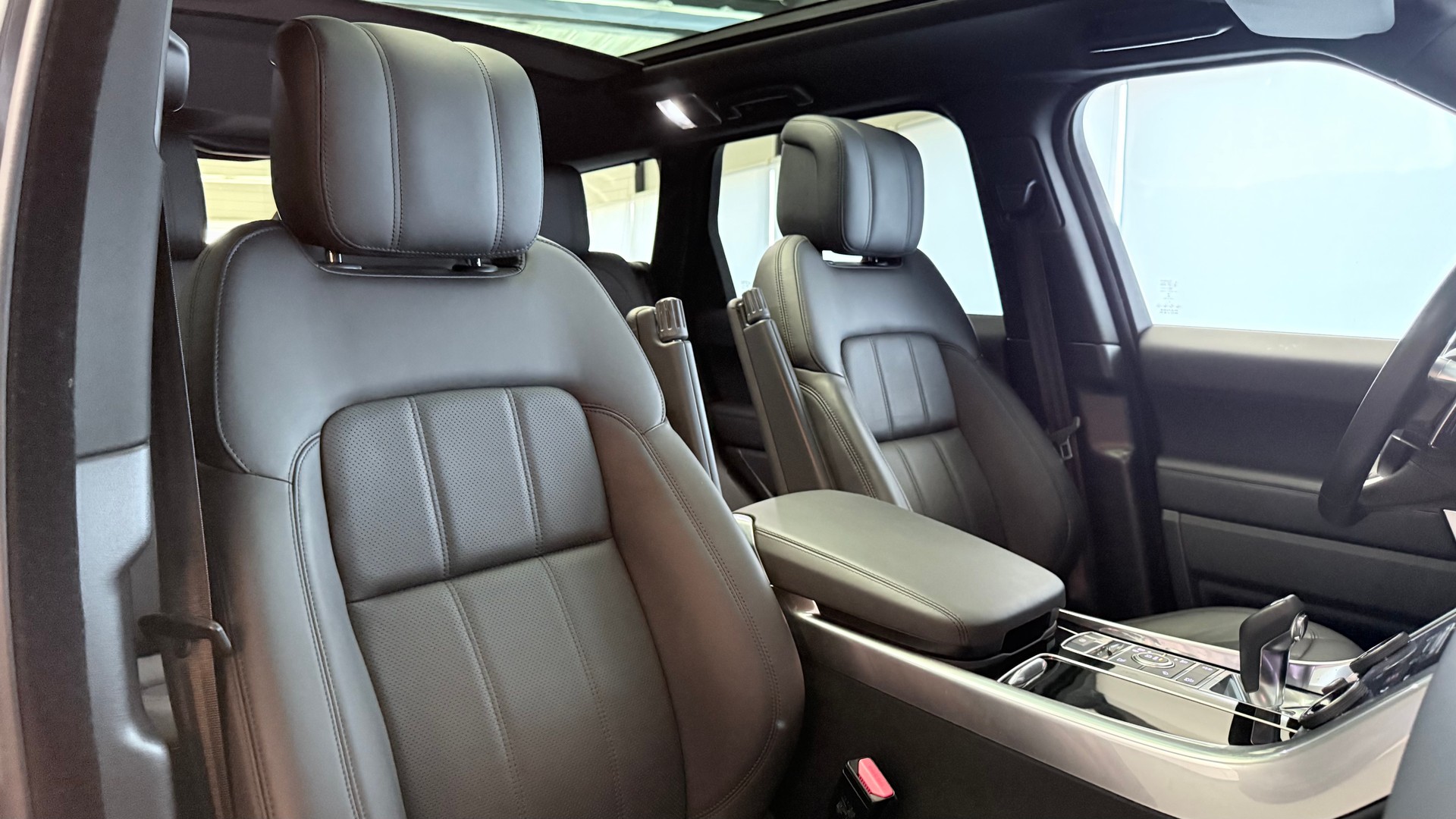 LAND ROVER Range Rover Sport 5.0 V8 SC HSE Dynamic-image-26