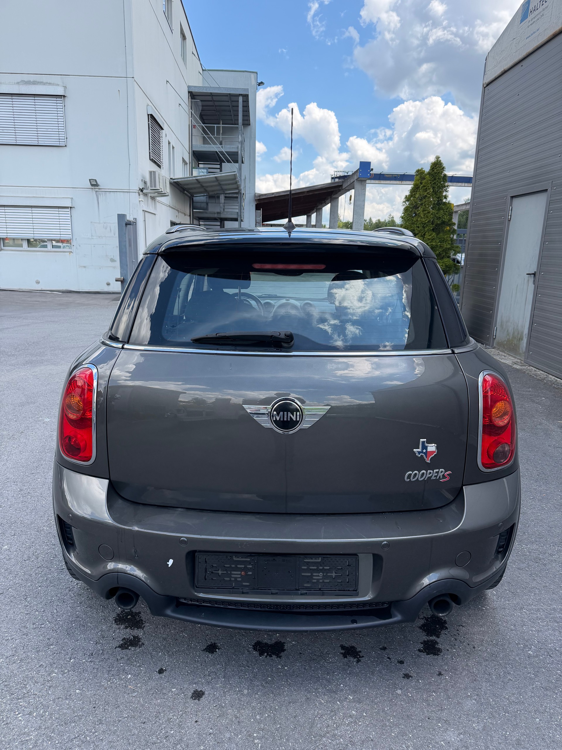 MINI Countryman Cooper S FWD Steptronic-image-5
