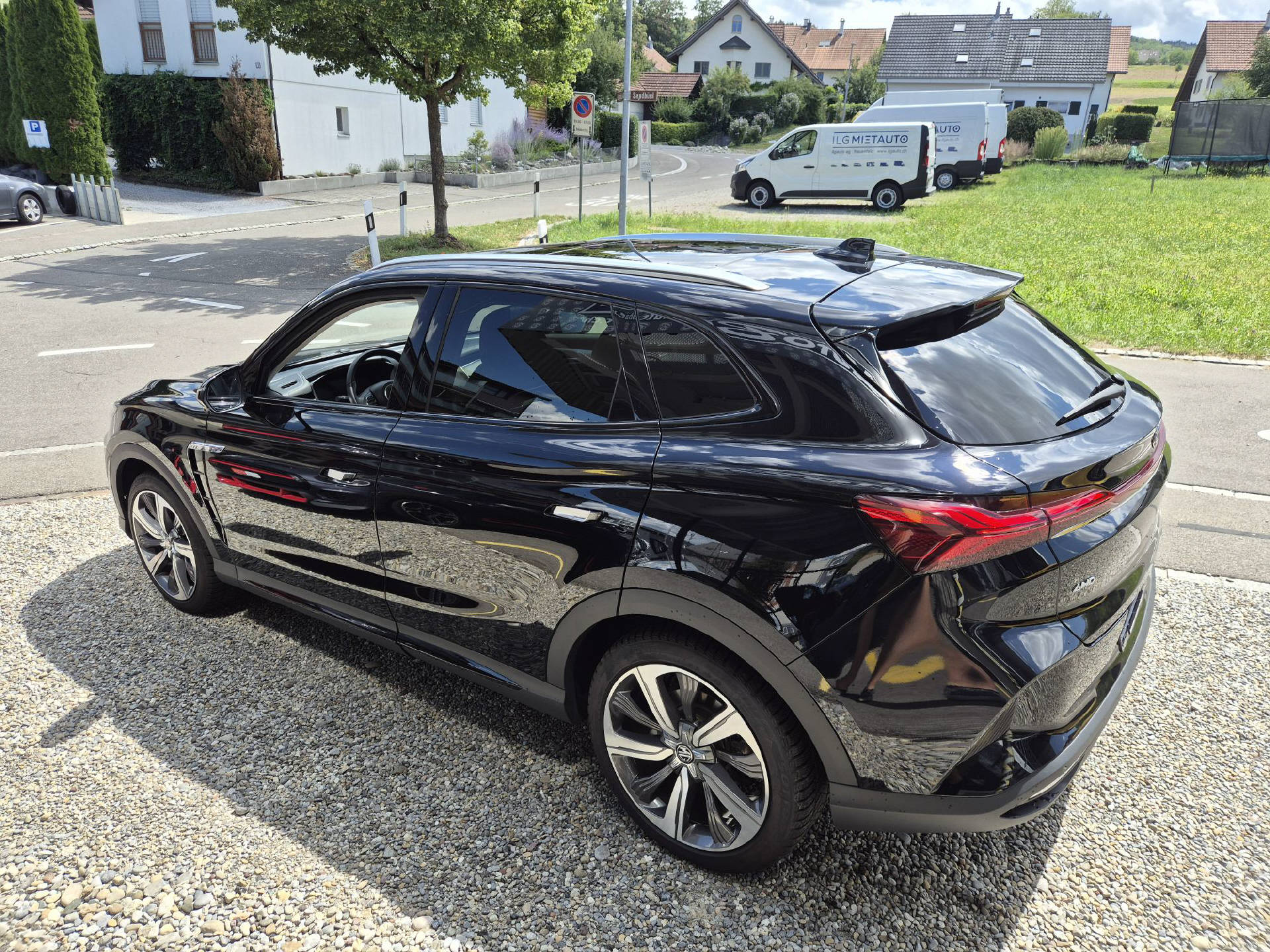 MG Marvel R 70kWh Performace 4WD-image-4