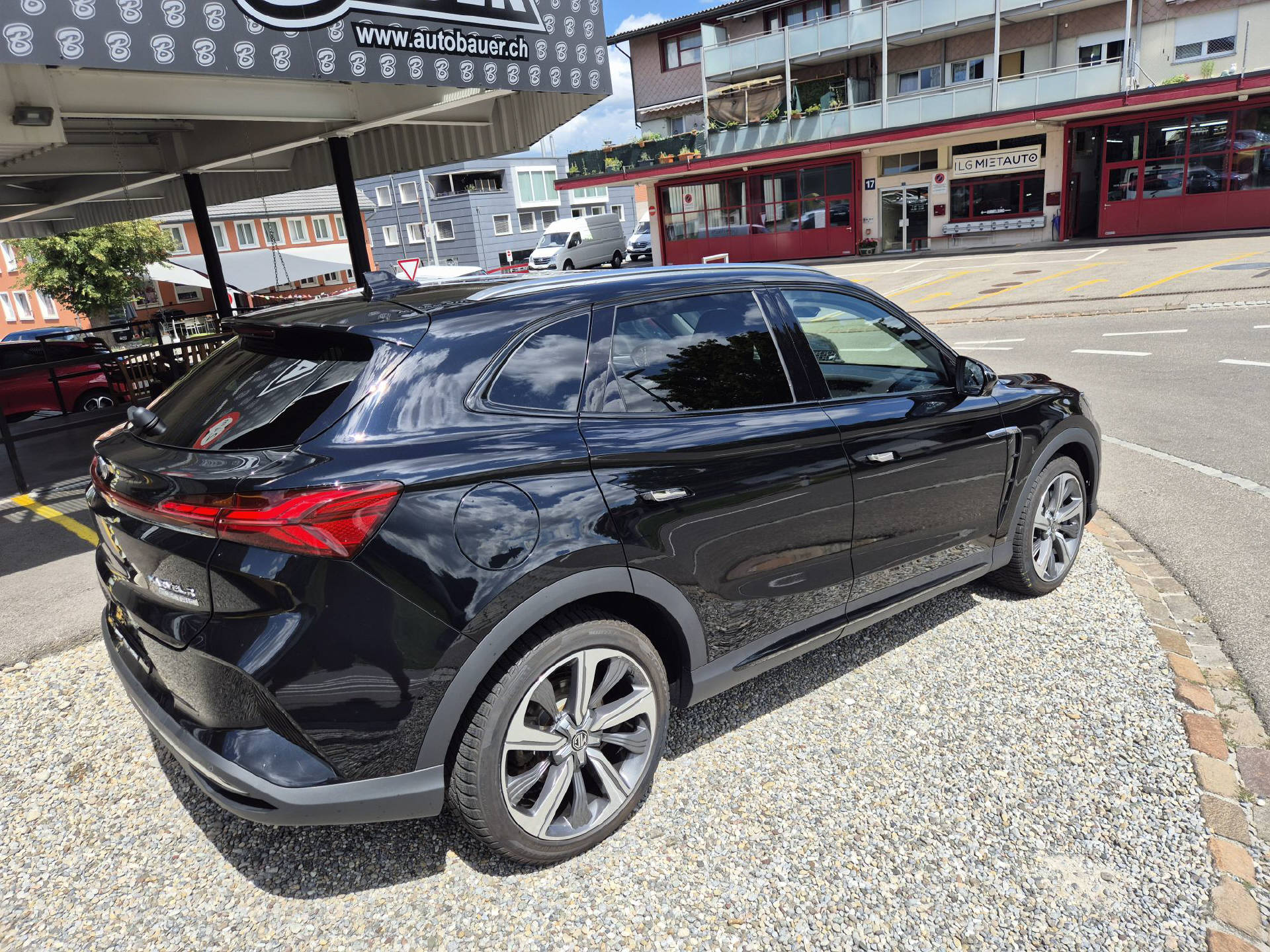 MG Marvel R 70kWh Performace 4WD-image-7