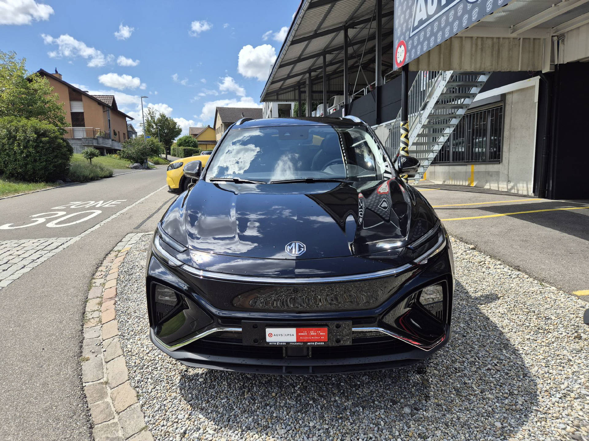 MG Marvel R 70kWh Performace 4WD-image-3