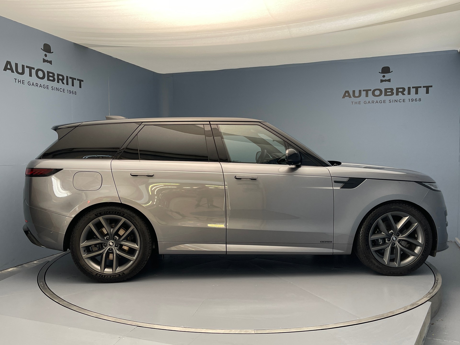 LAND ROVER Range Rover Sport 3.0 I6 350 Autobiography-showroom-element-2