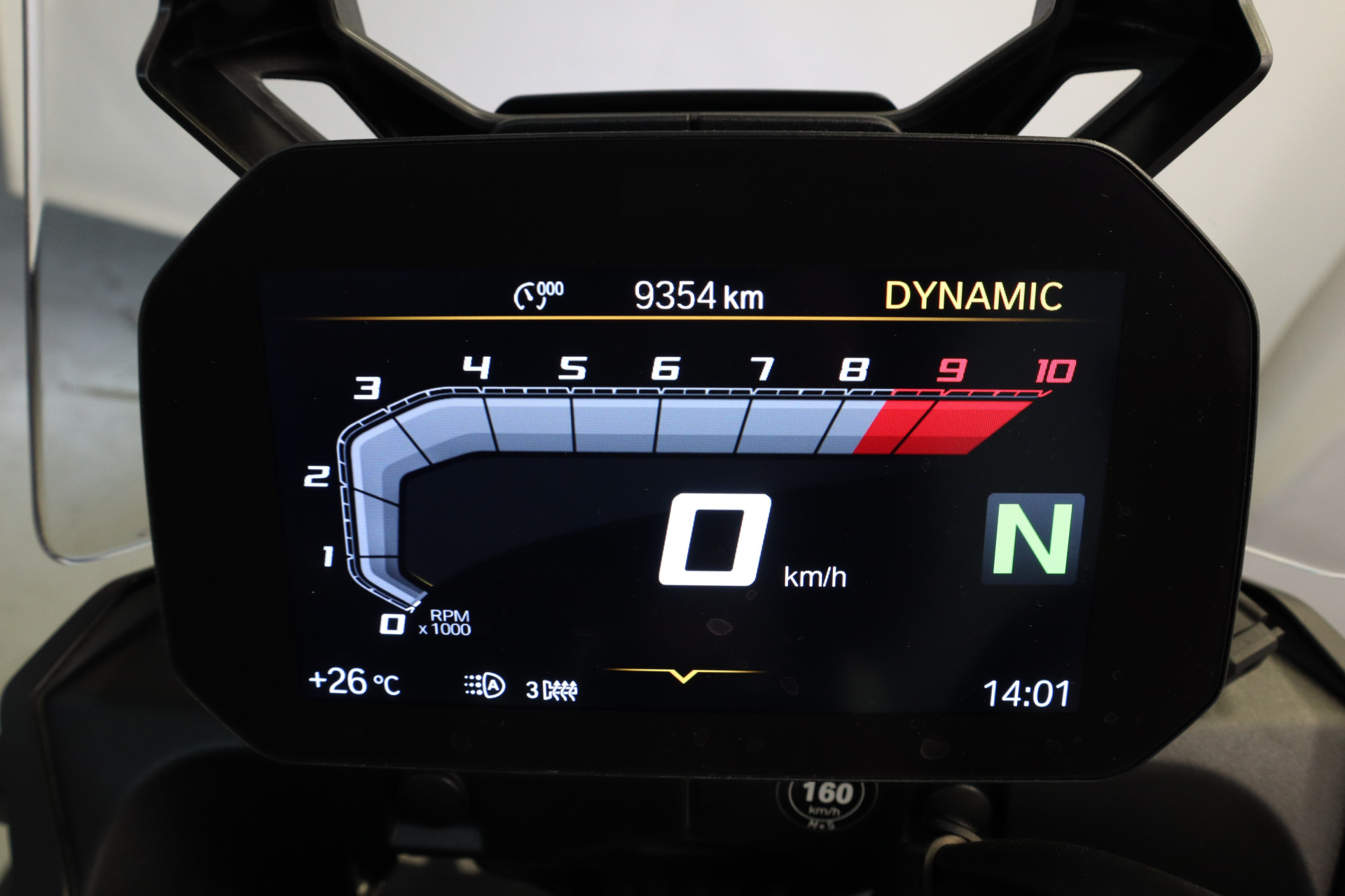 BMW F 900 GS-image-4