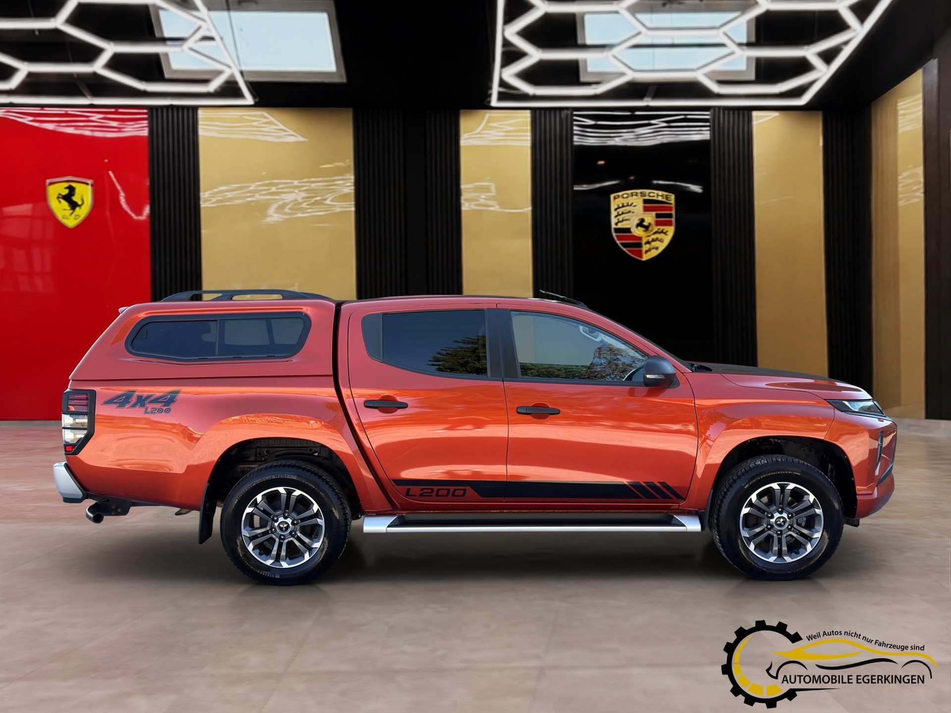 MITSUBISHI L 200 2.2 Style Double Cab Automat-showroom-element-3