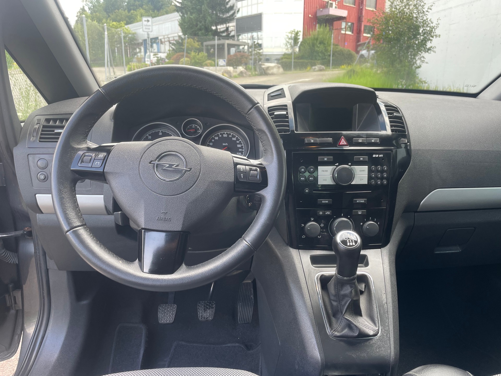 OPEL Zafira 1.7 CDTI Cosmo-image-6