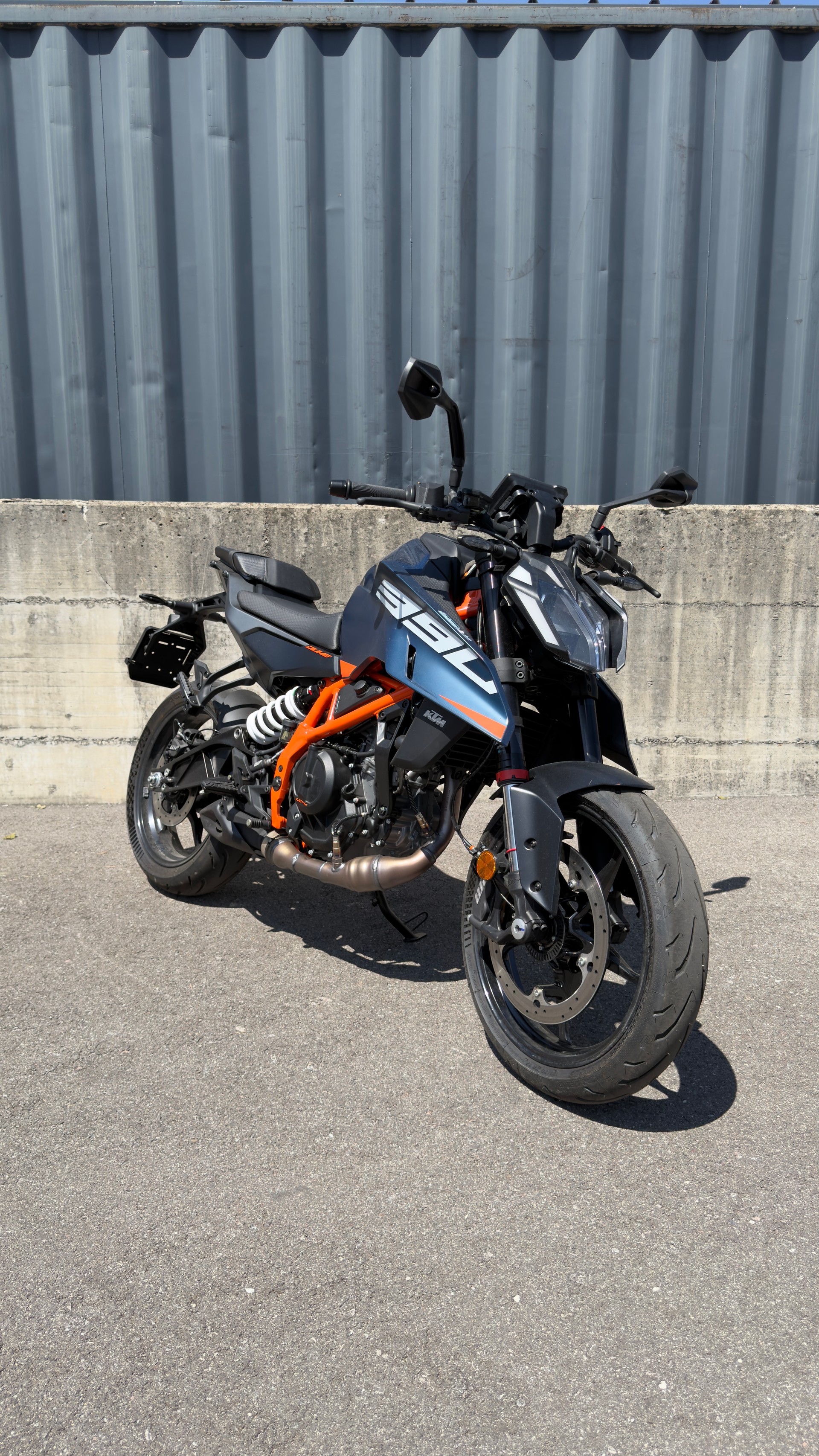KTM 390 Duke-image-0