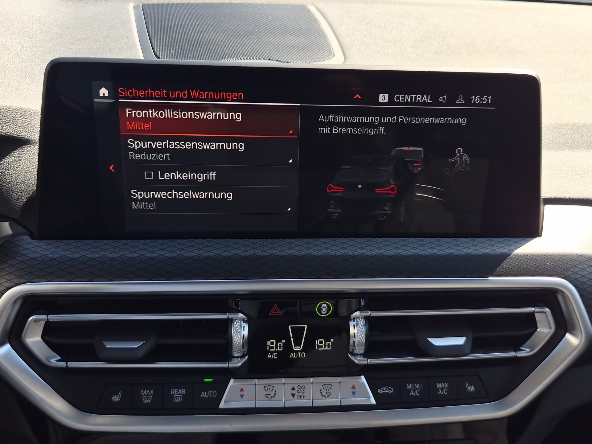 BMW X3 xDrive 20i M Sport Edition Steptronic-image-23