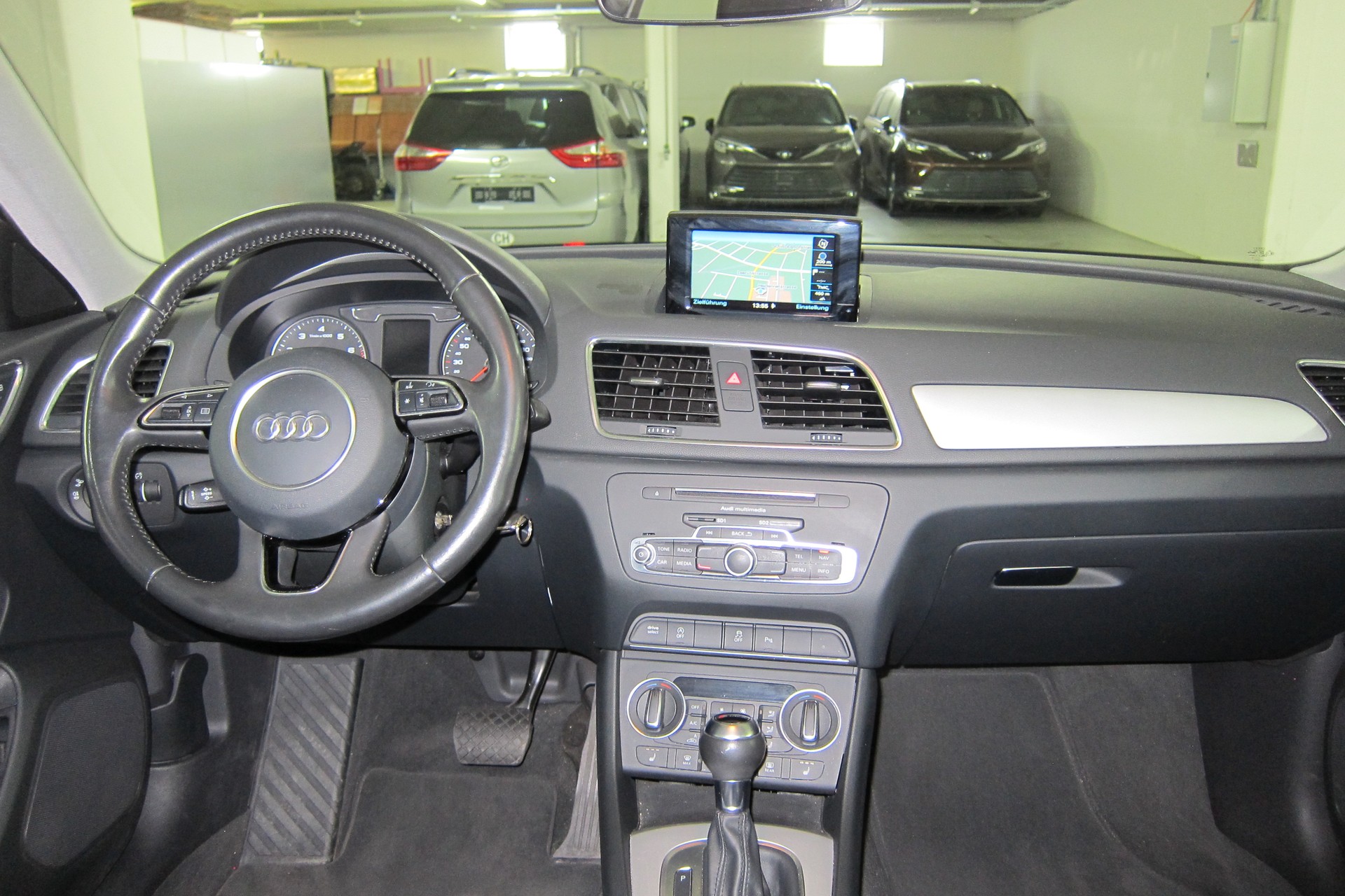 AUDI Q3 1.4 TFSI S-tronic-image-5