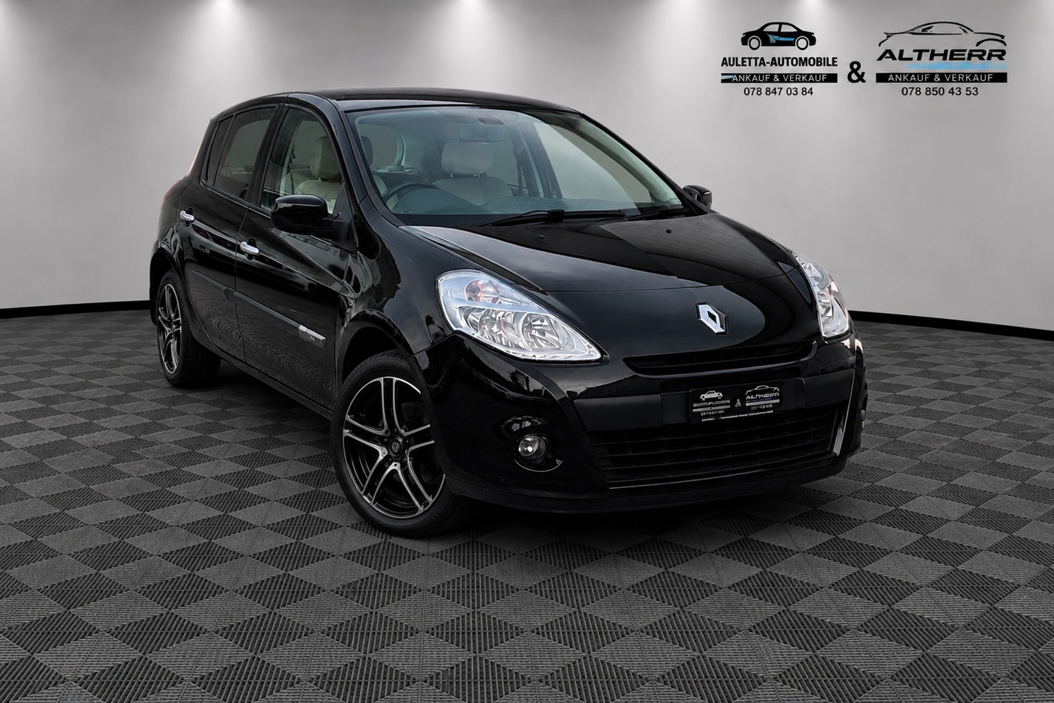 RENAULT Clio 1.2 16V Expression-showroom-element-1