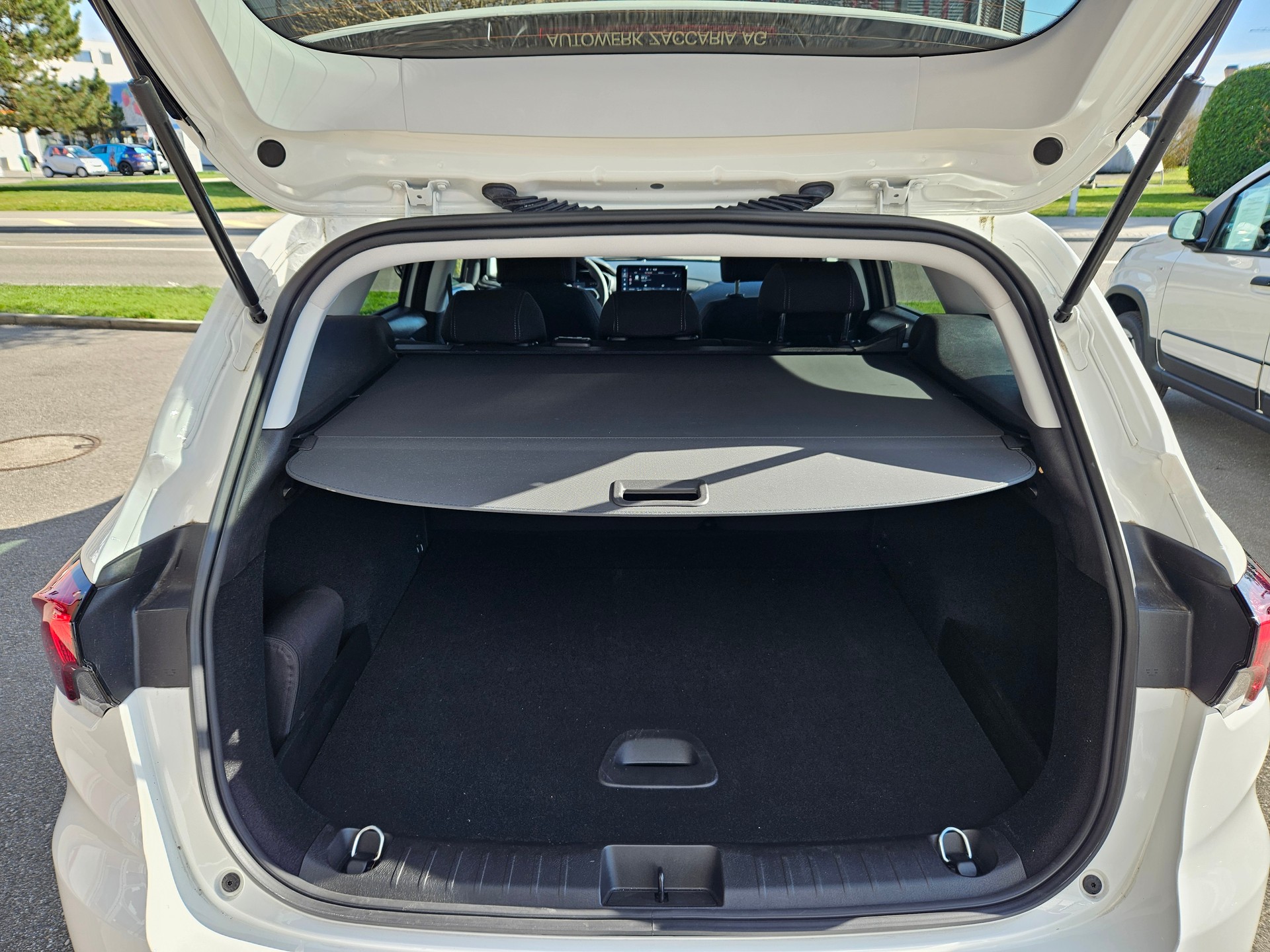 FIAT Tipo 1.5 Hybrid Station Wagon City Life-image-8