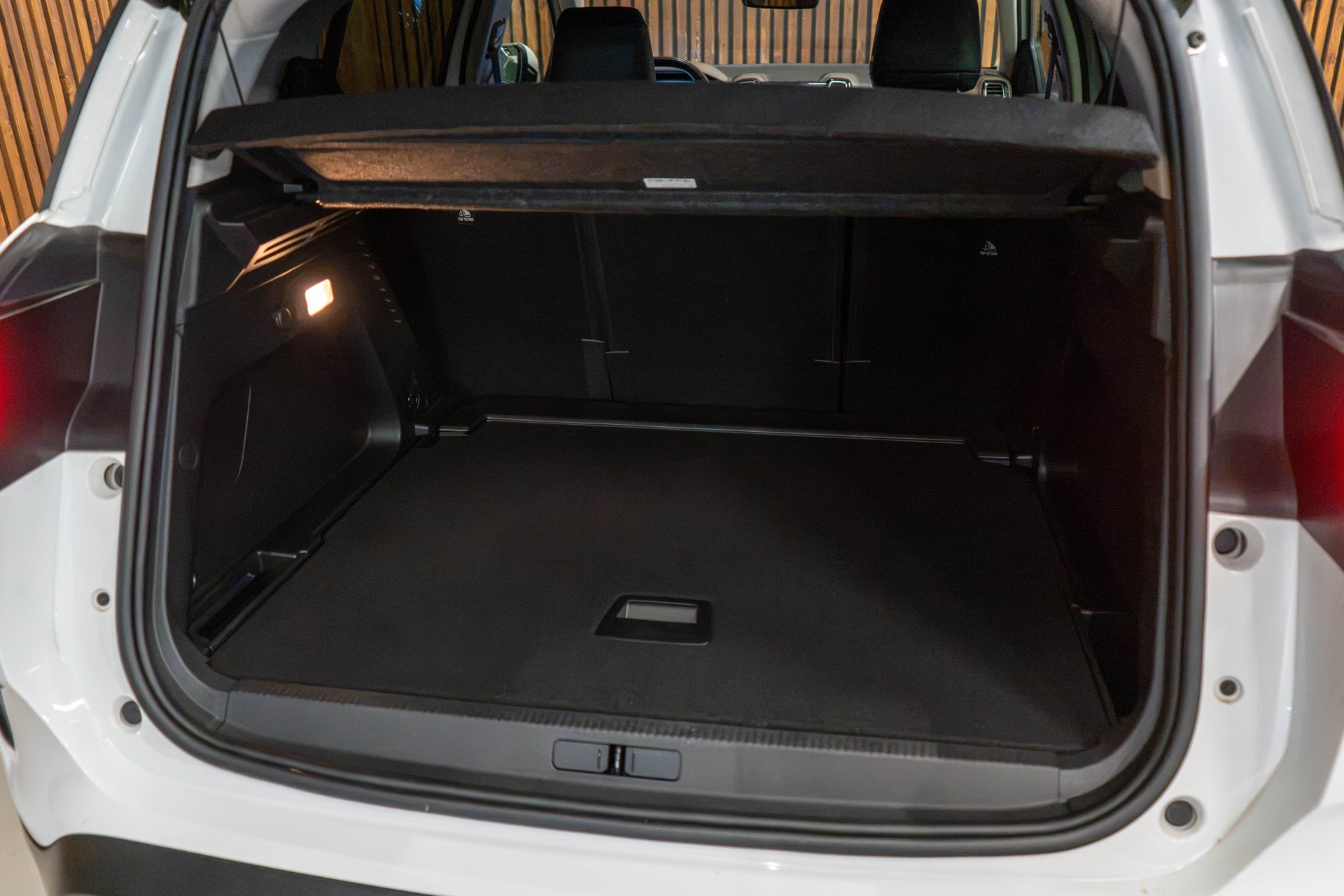 CITROEN C5 Aircross 1.6 PureTech Shine-image-15