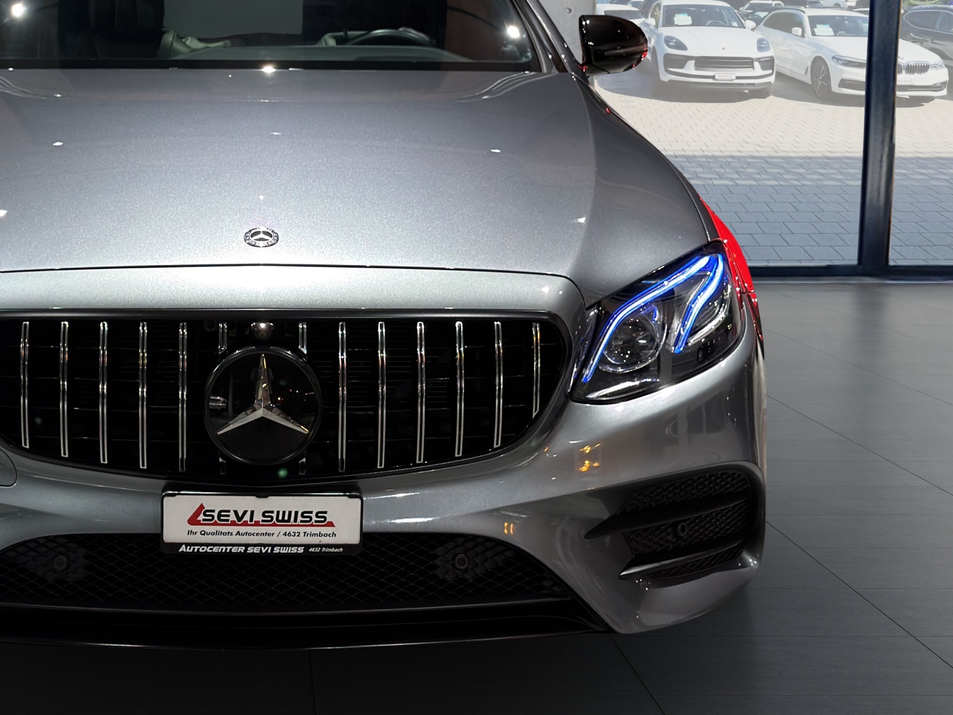 MERCEDES-BENZ E 400 AMG Line 4Matic 9G-Tronic*Frisch ab MFK,1 Jahr oder 20000km Garantie auf Motor und Getriebe inkl.*-image-7