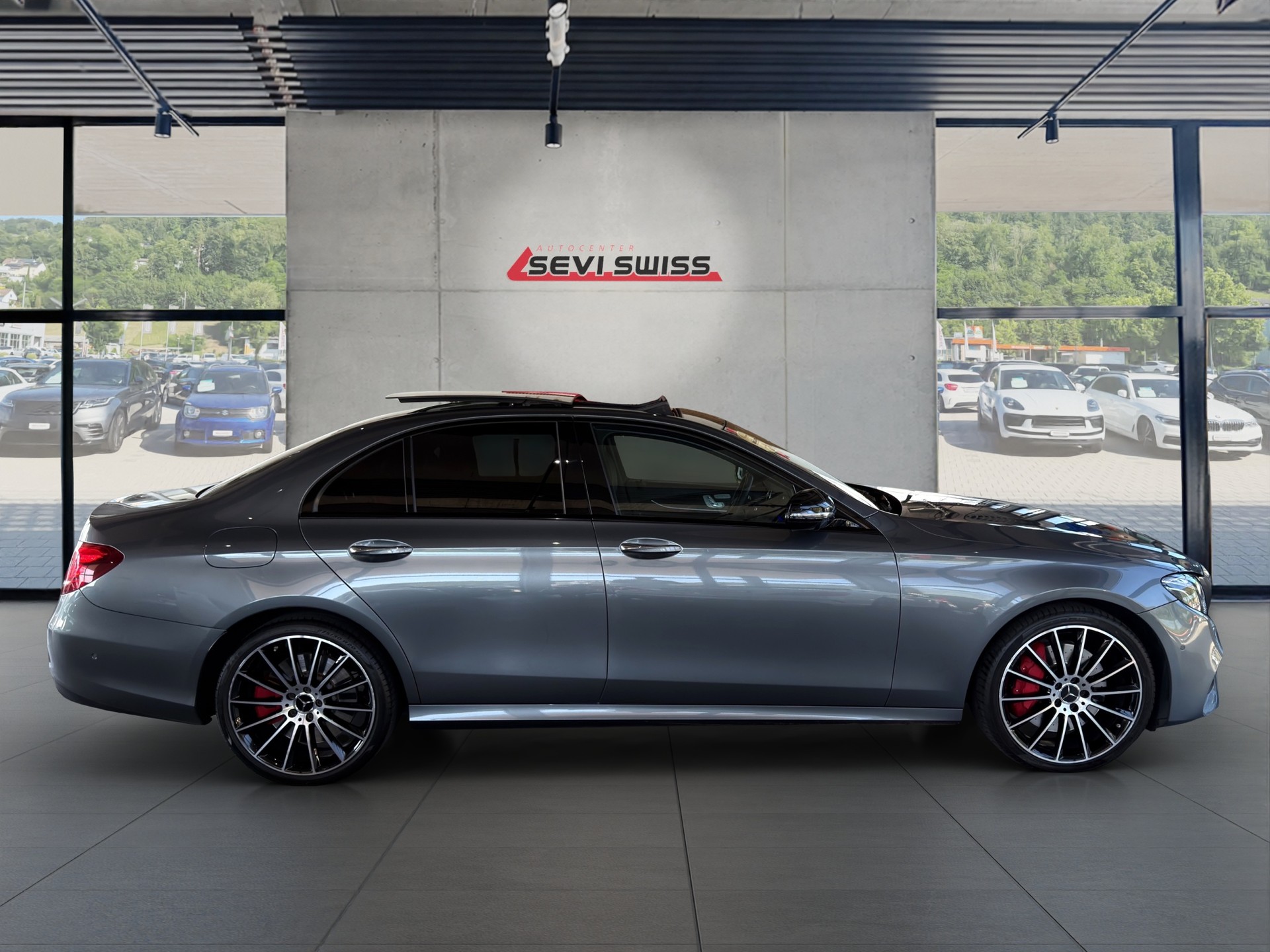 MERCEDES-BENZ E 400 AMG Line 4Matic 9G-Tronic*Frisch ab MFK,1 Jahr oder 20000km Garantie auf Motor und Getriebe inkl.*-showroom-element-1