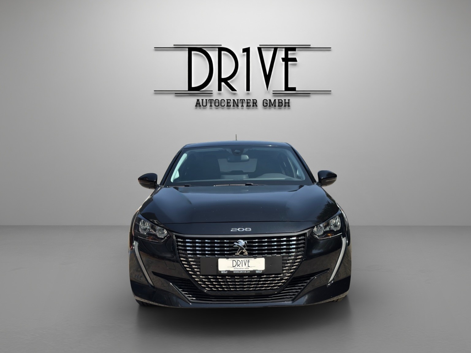 PEUGEOT 208 1.2 PureTech Allure EAT8-showroom-element-1