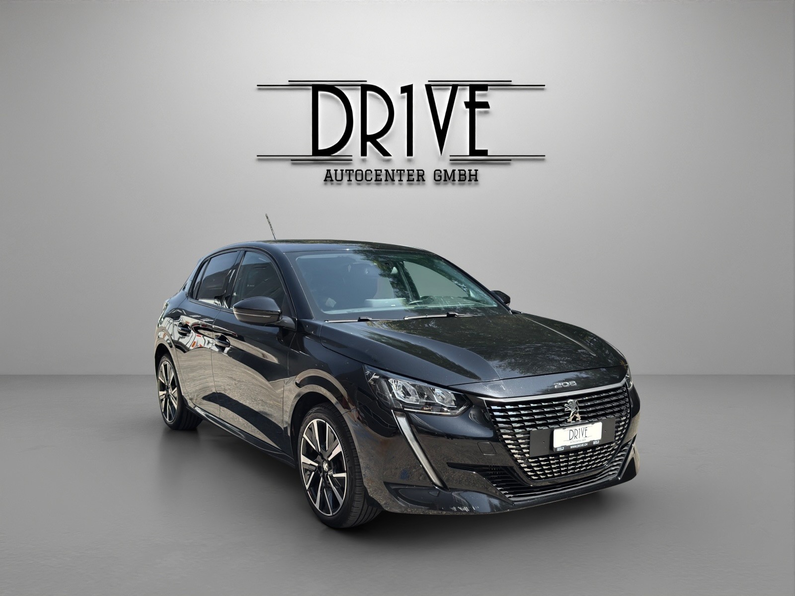 PEUGEOT 208 1.2 PureTech Allure EAT8-showroom-element-2