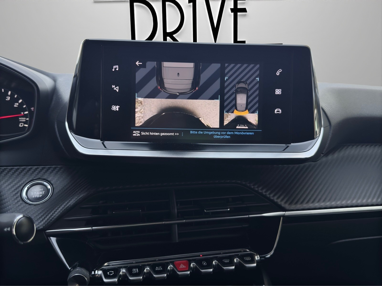 PEUGEOT 208 1.2 PureTech Allure EAT8-image-14