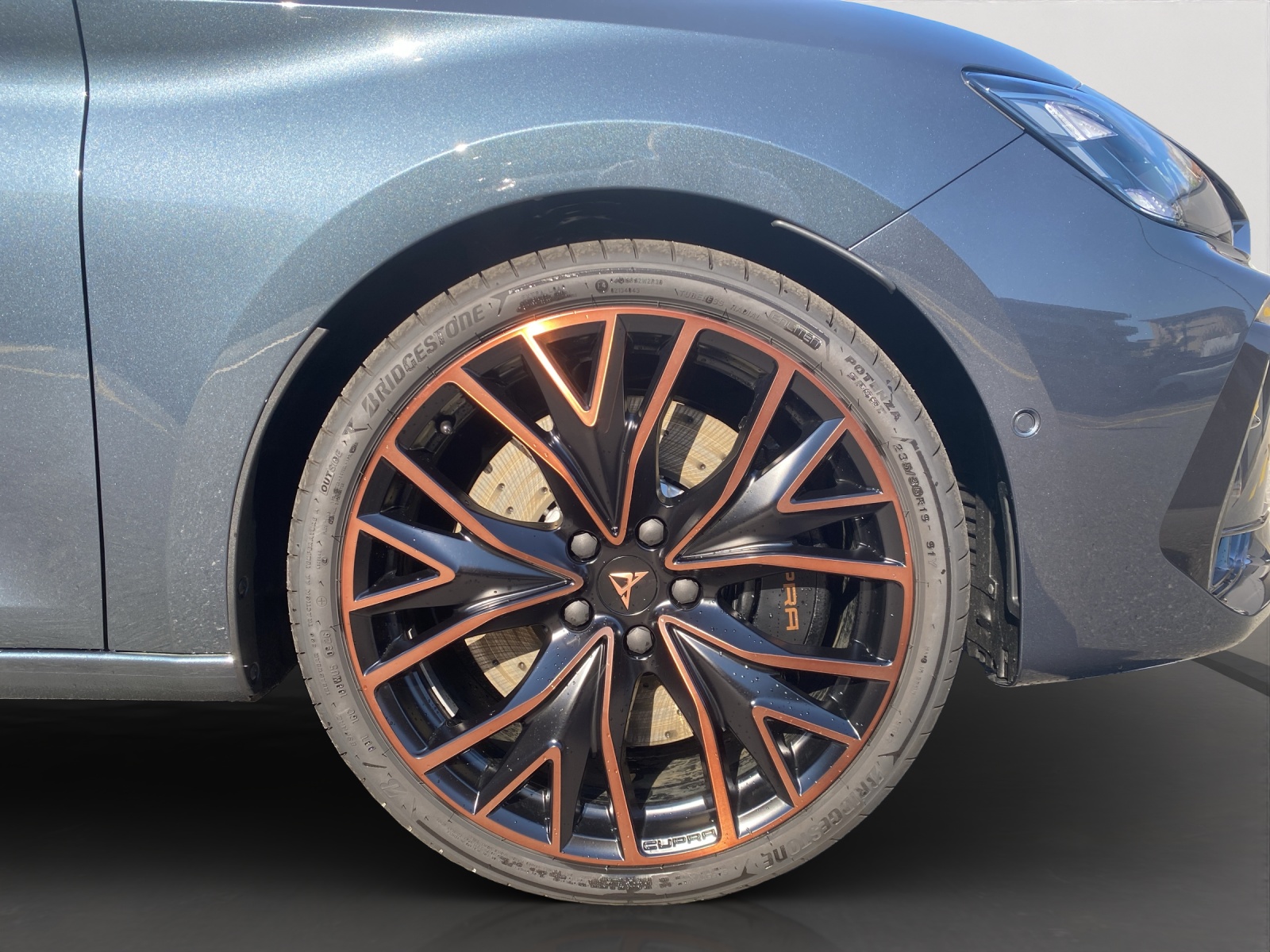 CUPRA LEON ST 2.0 TSI VZ DSG 4Drive-image-16