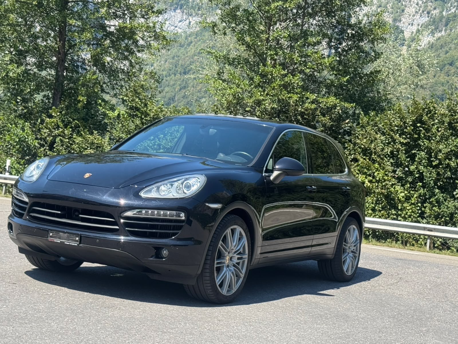 PORSCHE Cayenne Diesel-image-1