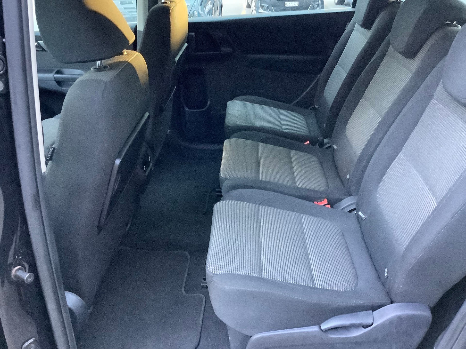 VW Sharan 2.0 TDI BlueMotion Technology Comfortline-image-6