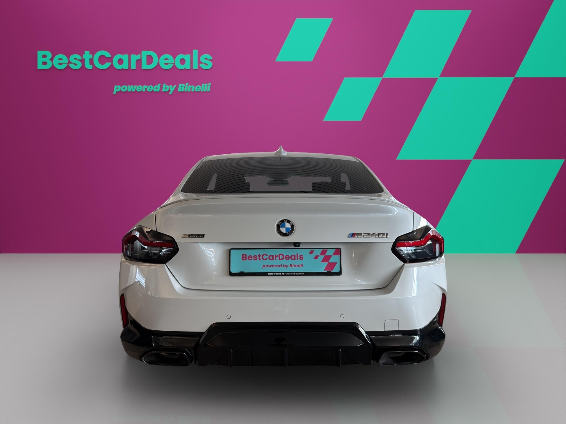 BMW M240i xDrive Coupé-showroom-element-3