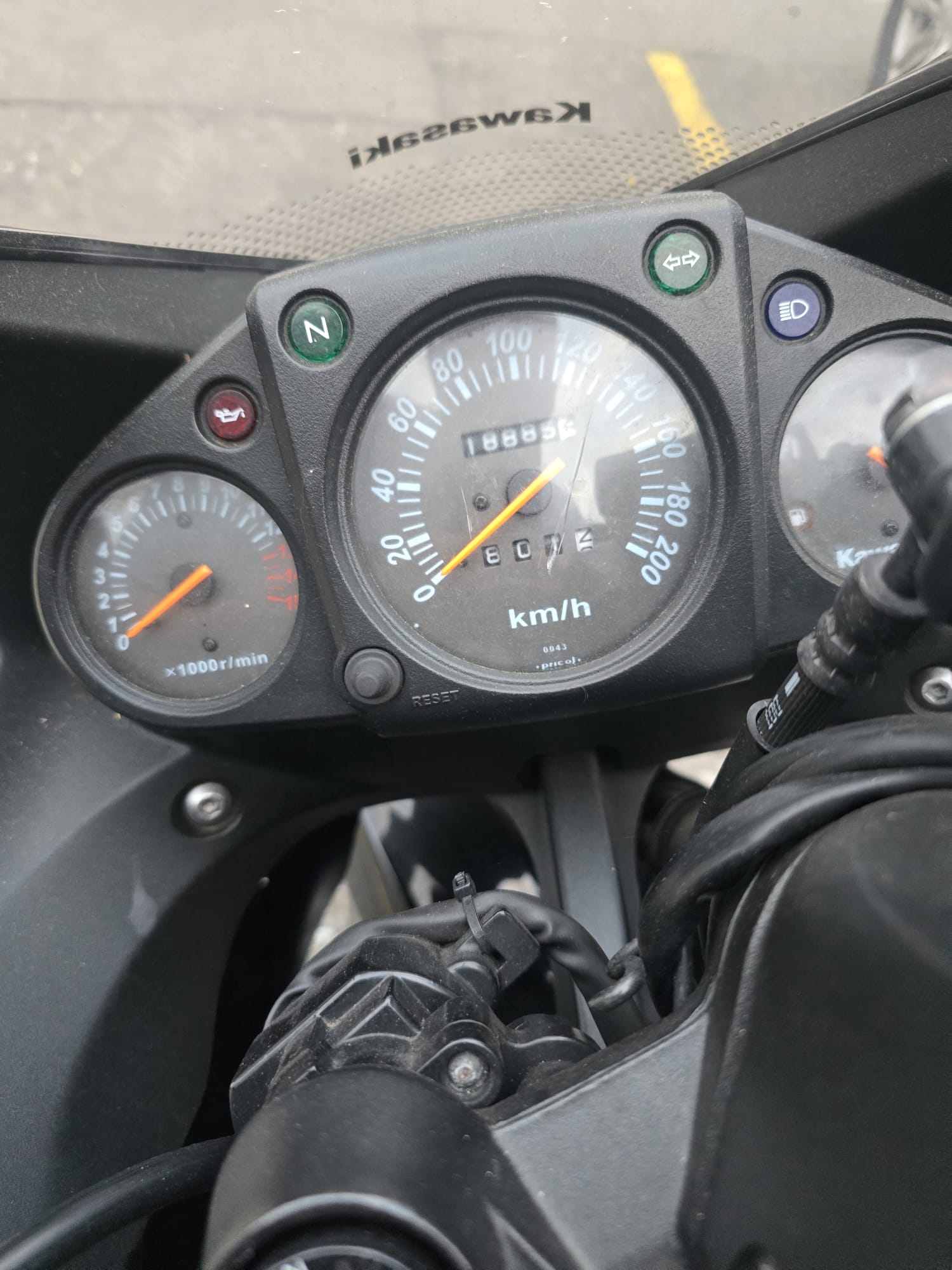 KAWASAKI Ninja 250 R-image-4