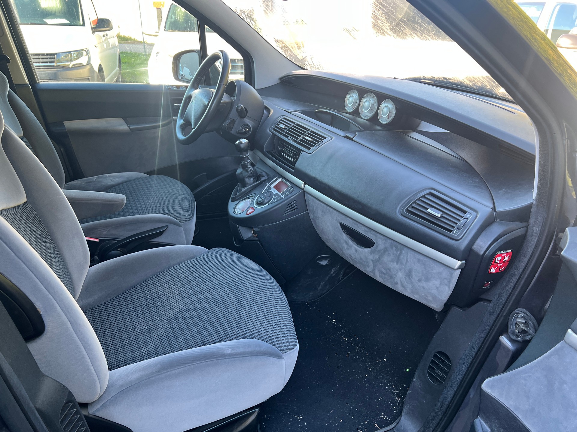 CITROEN C8 2.0 16V HDi Séduction-image-13