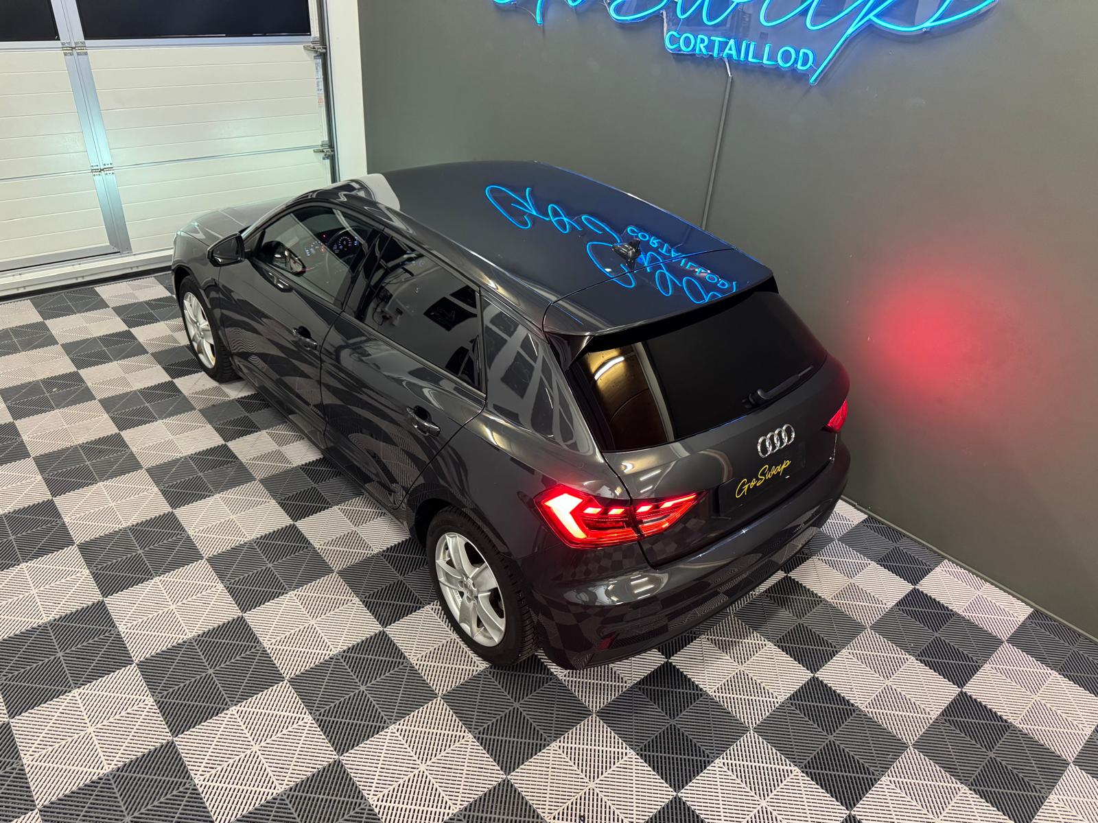 AUDI A1 Sportback 30 TFSI S Line Attraction S-tronic-showroom-element-2