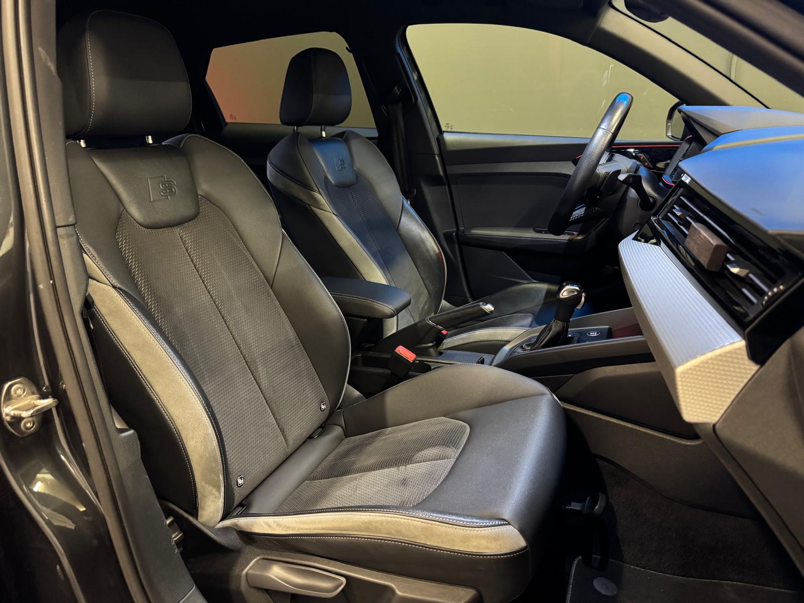 AUDI A1 Sportback 30 TFSI S Line Attraction S-tronic-image-10
