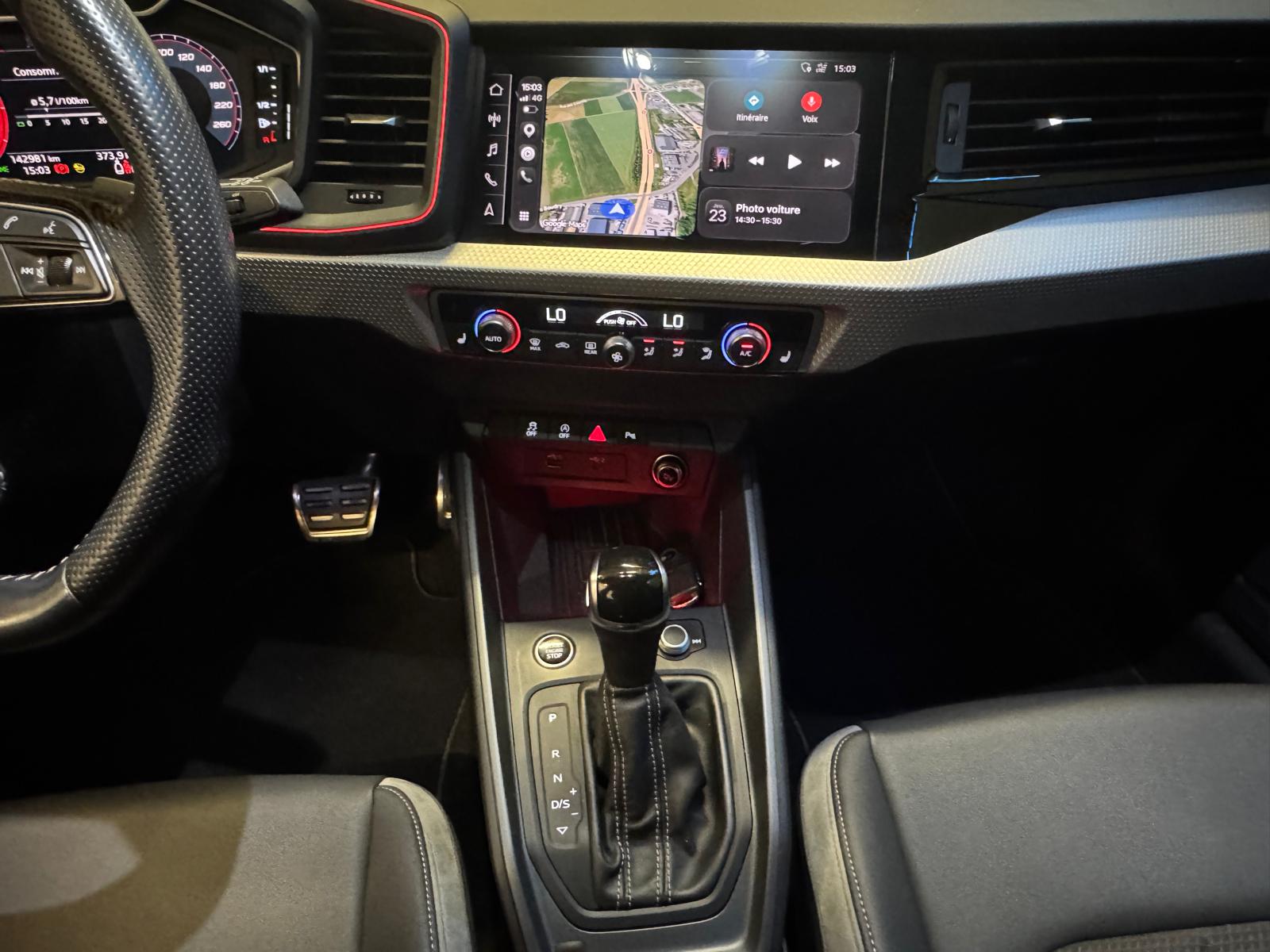 AUDI A1 Sportback 30 TFSI S Line Attraction S-tronic-image-23