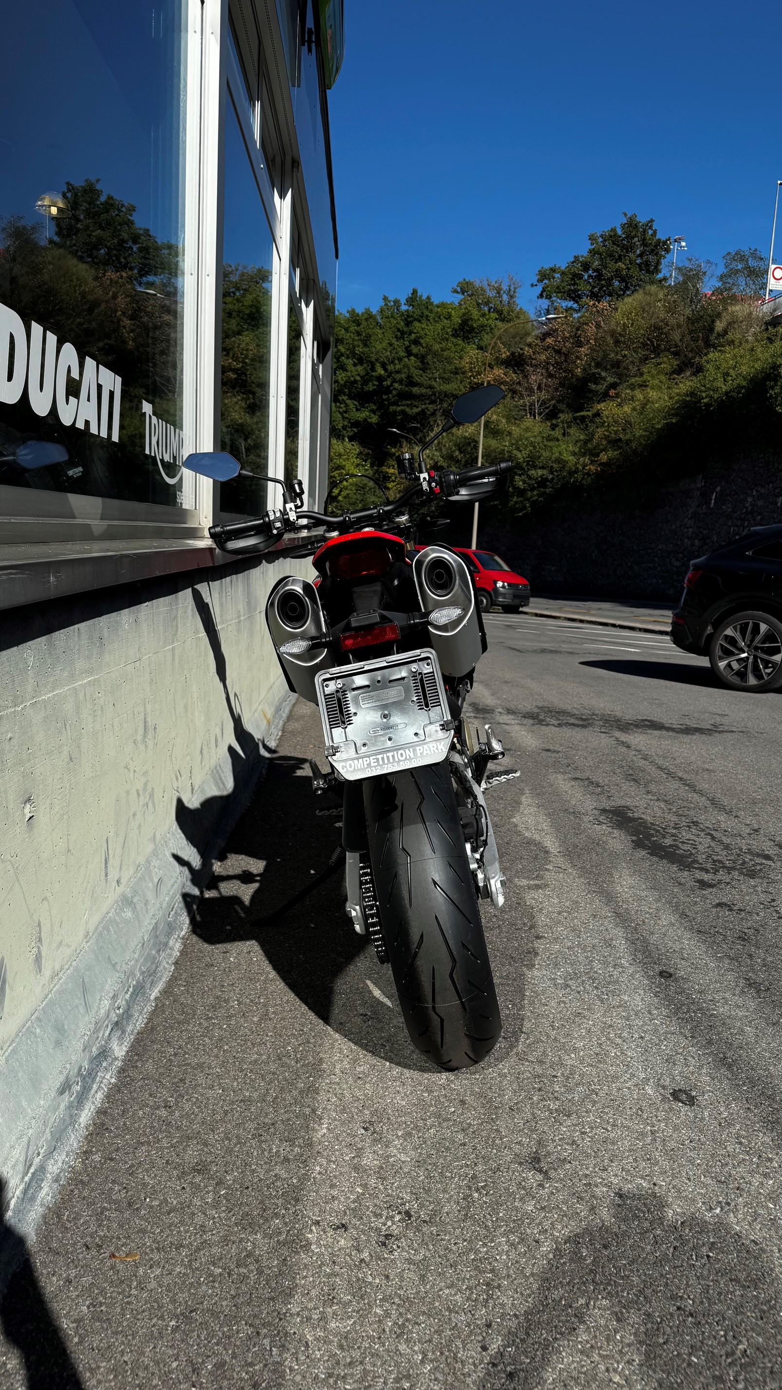 DUCATI Hypermotard 698 Mono RVE-image-4