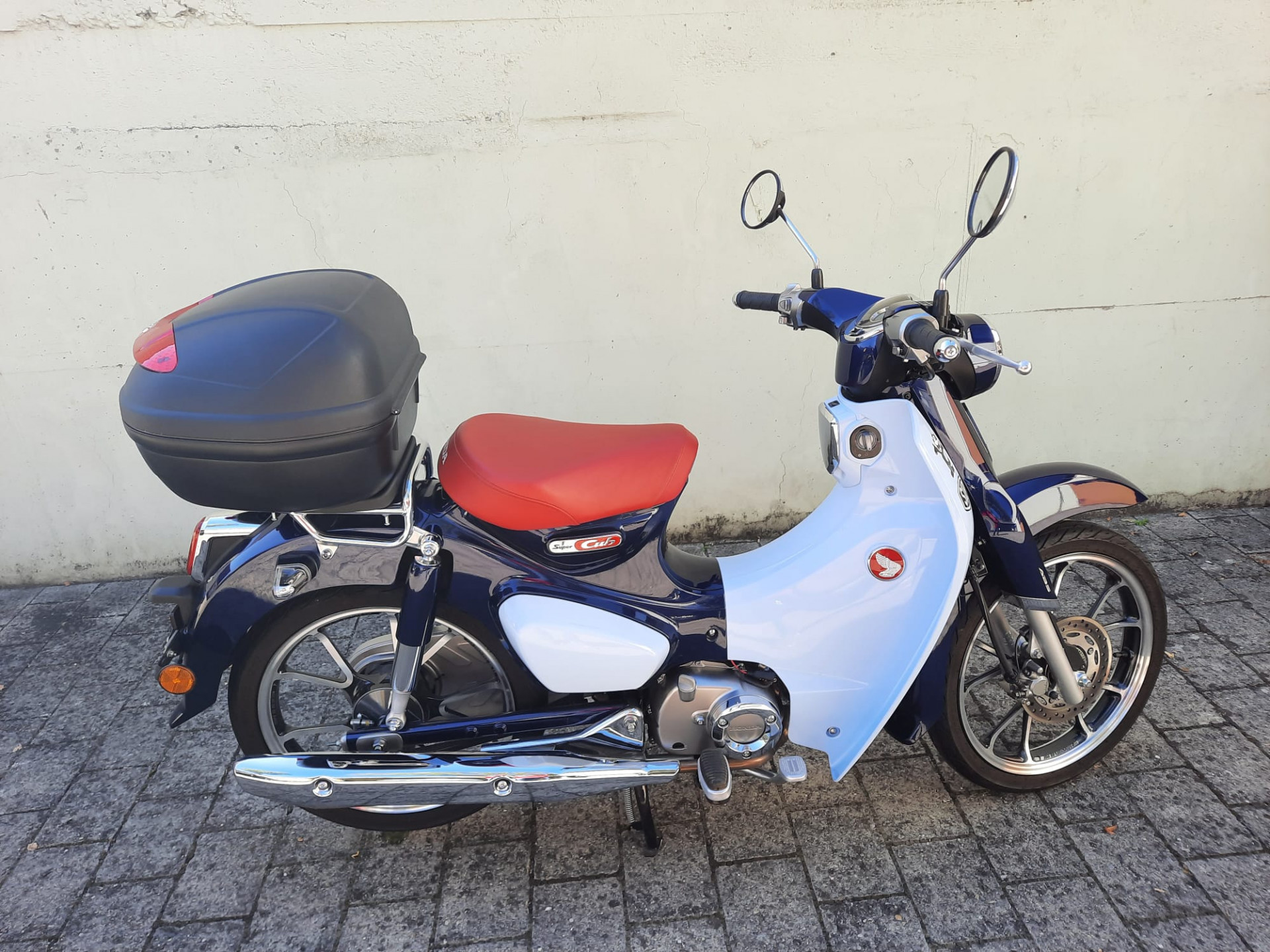 HONDA C 125 Super Cub-image-0