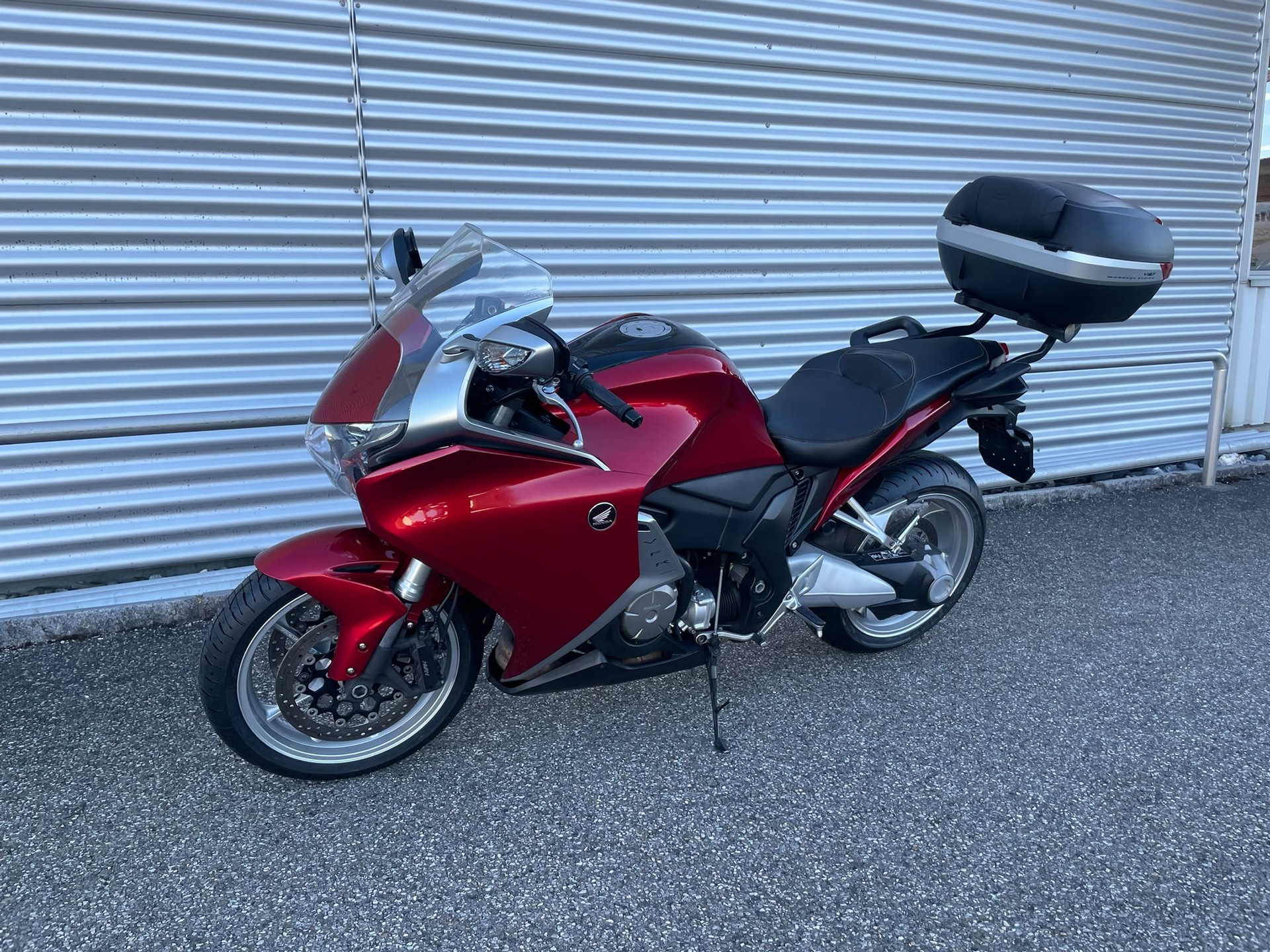 HONDA VFR 1200 FA-image-0