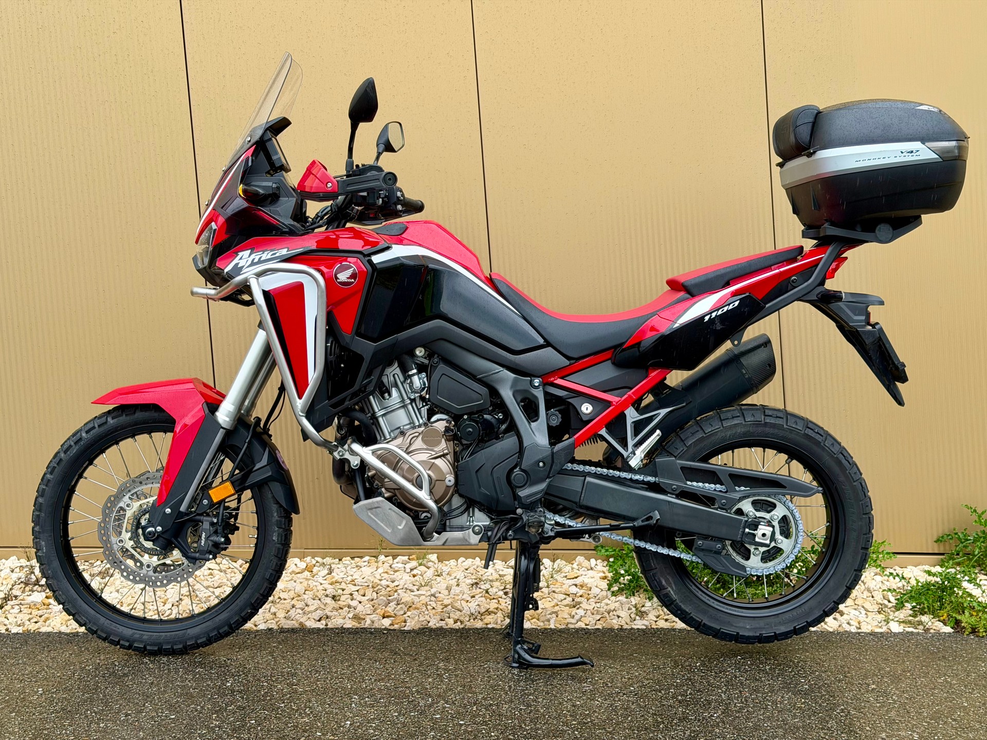 HONDA CRF 1100 DCT Africa Twin-image-10