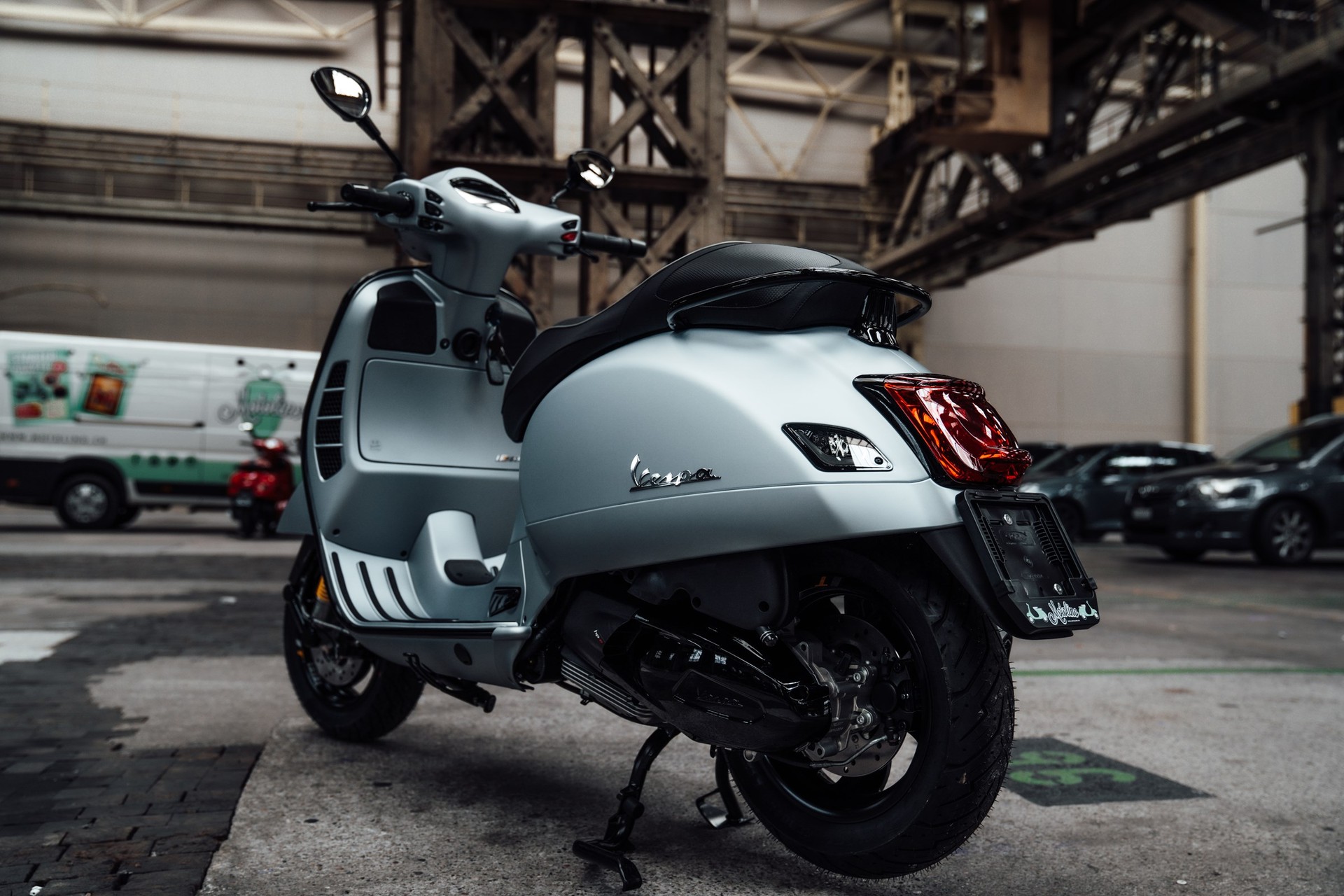 PIAGGIO Vespa GTS 300 HPE Super Tech ABS/ASR-image-14