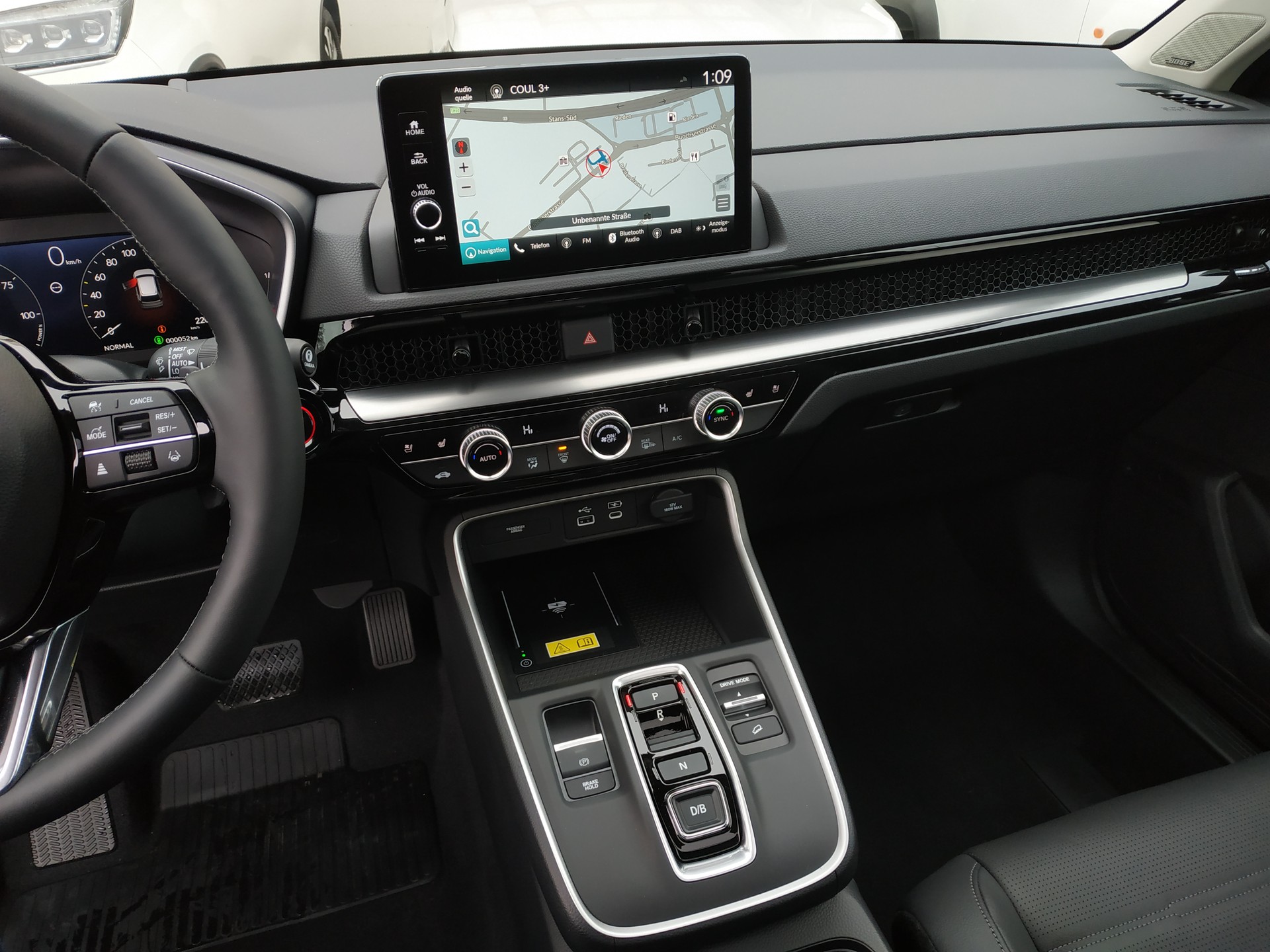 HONDA CR-V 2.0i MMD Hybrid Advance 4WD Automatic-image-12