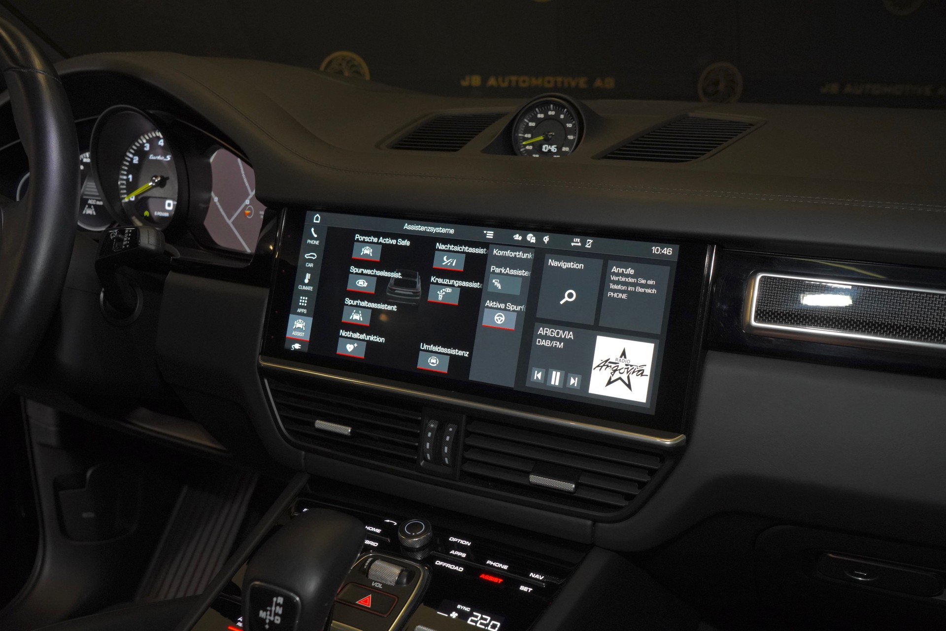 PORSCHE Cayenne Turbo Coupé S E-Hybrid 🇨🇭-image-13